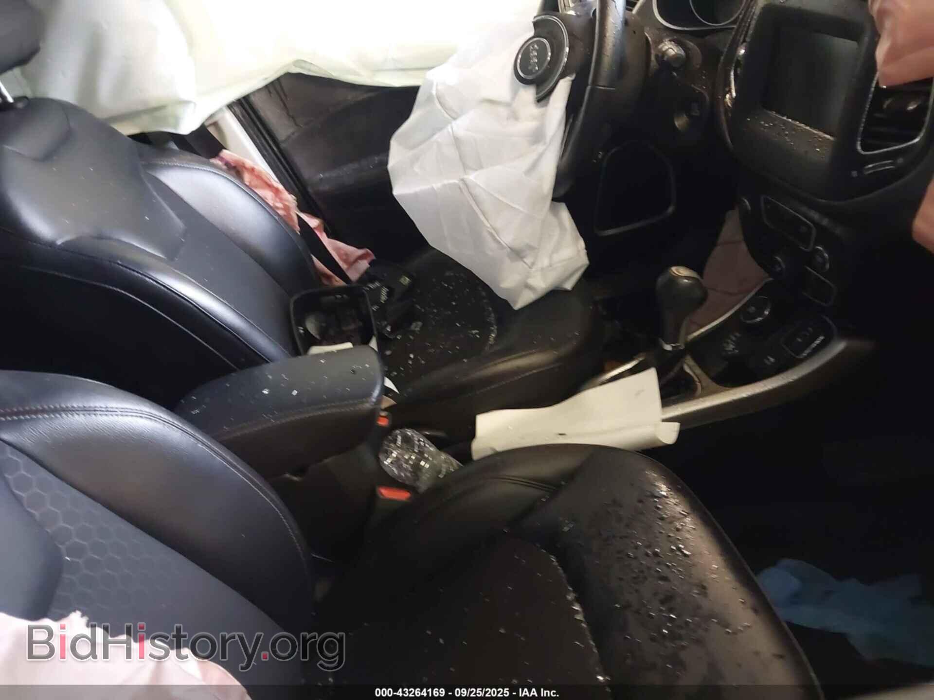 2018 JEEP COMPASS - VIN: 3C4NJDBB1JT142712 - Фото 5