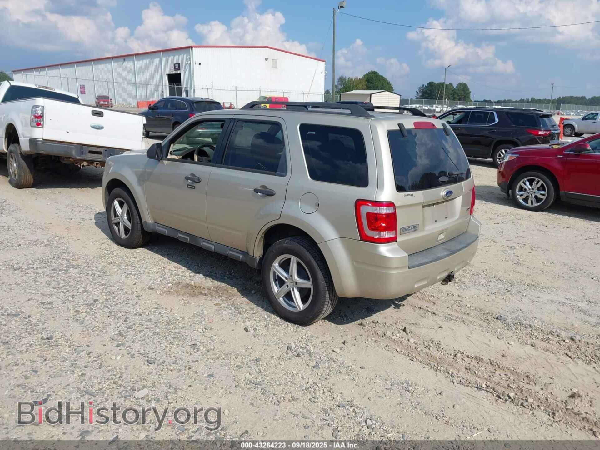2012 FORD ESCAPE - VIN: 1FMCU0DG4CKB39092 - Фото 3