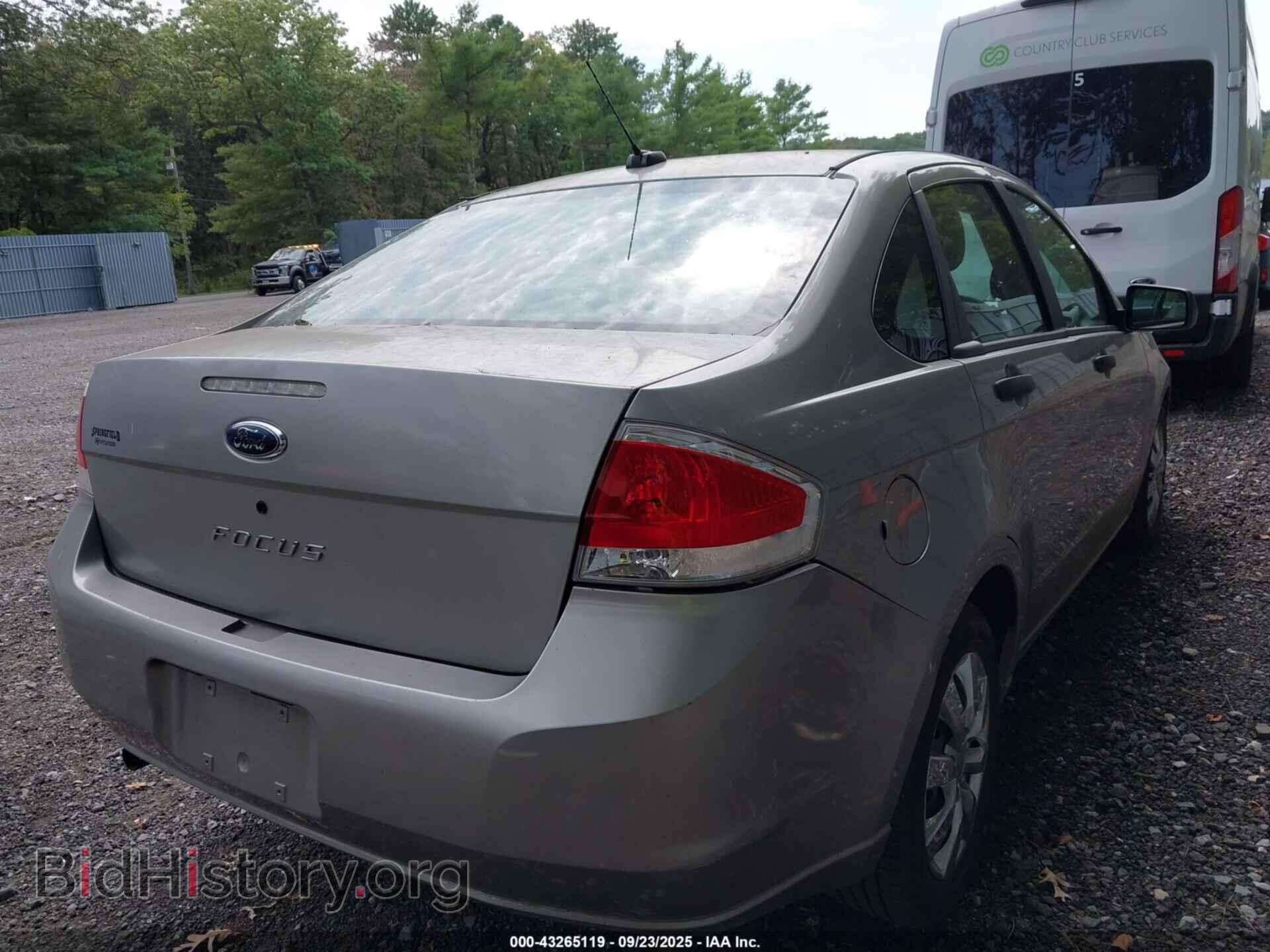 2008 FORD FOCUS - VIN: 1FAHP34N68W148111 - Photo 4