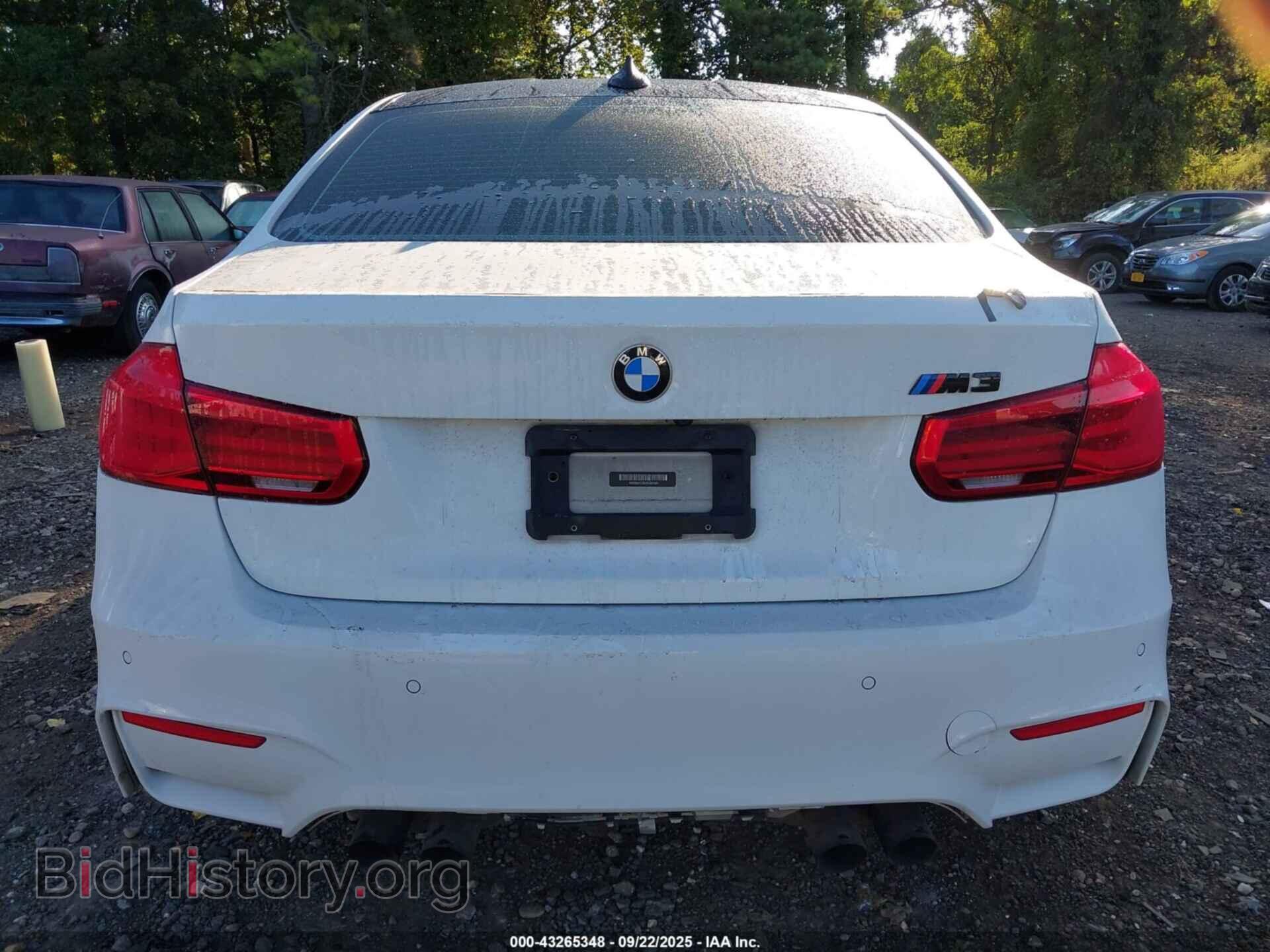 2017 BMW M3 - VIN: WBS8M9C38H5G85599 - Фото 17