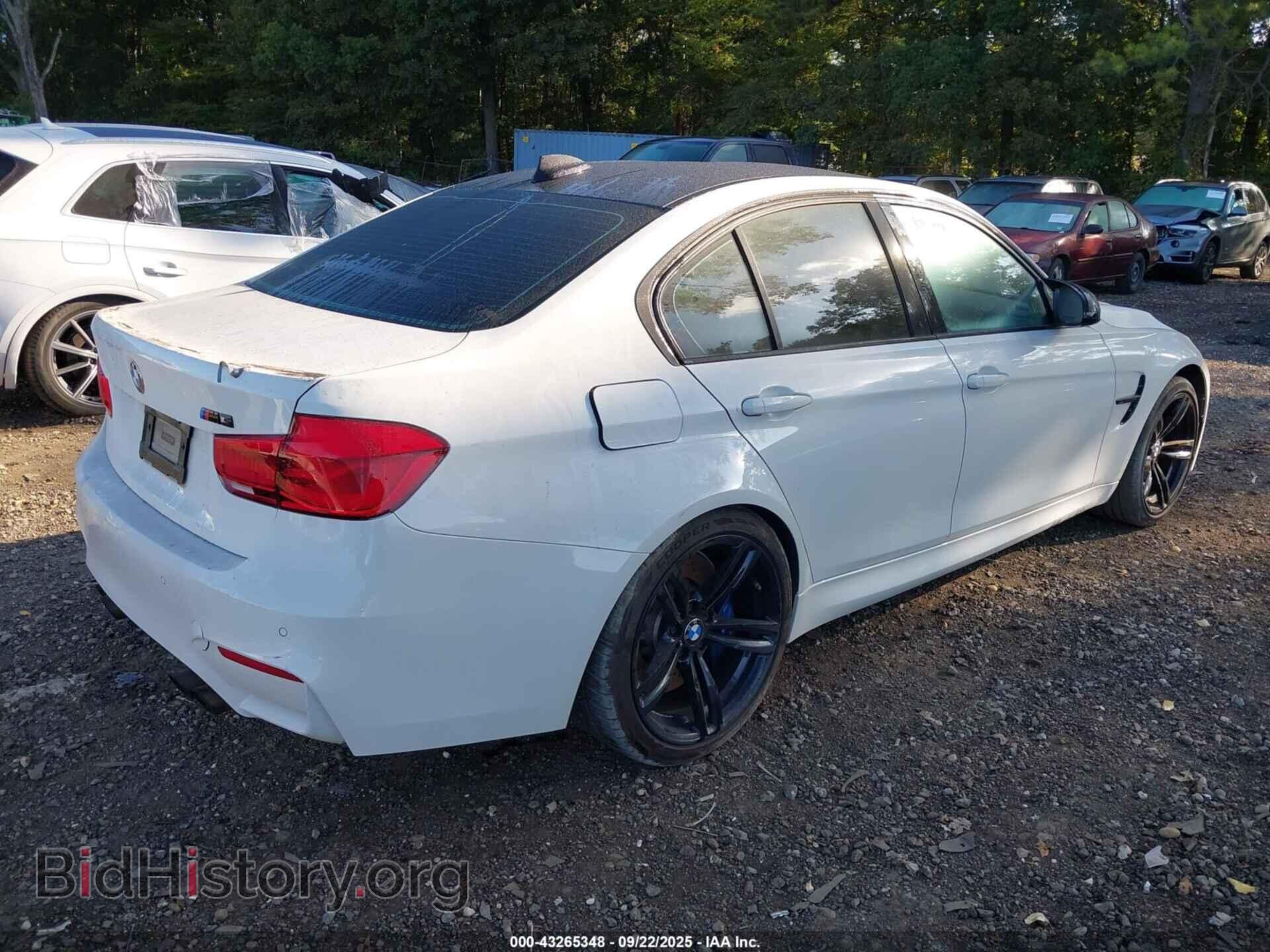 2017 BMW M3 - VIN: WBS8M9C38H5G85599 - Фото 4