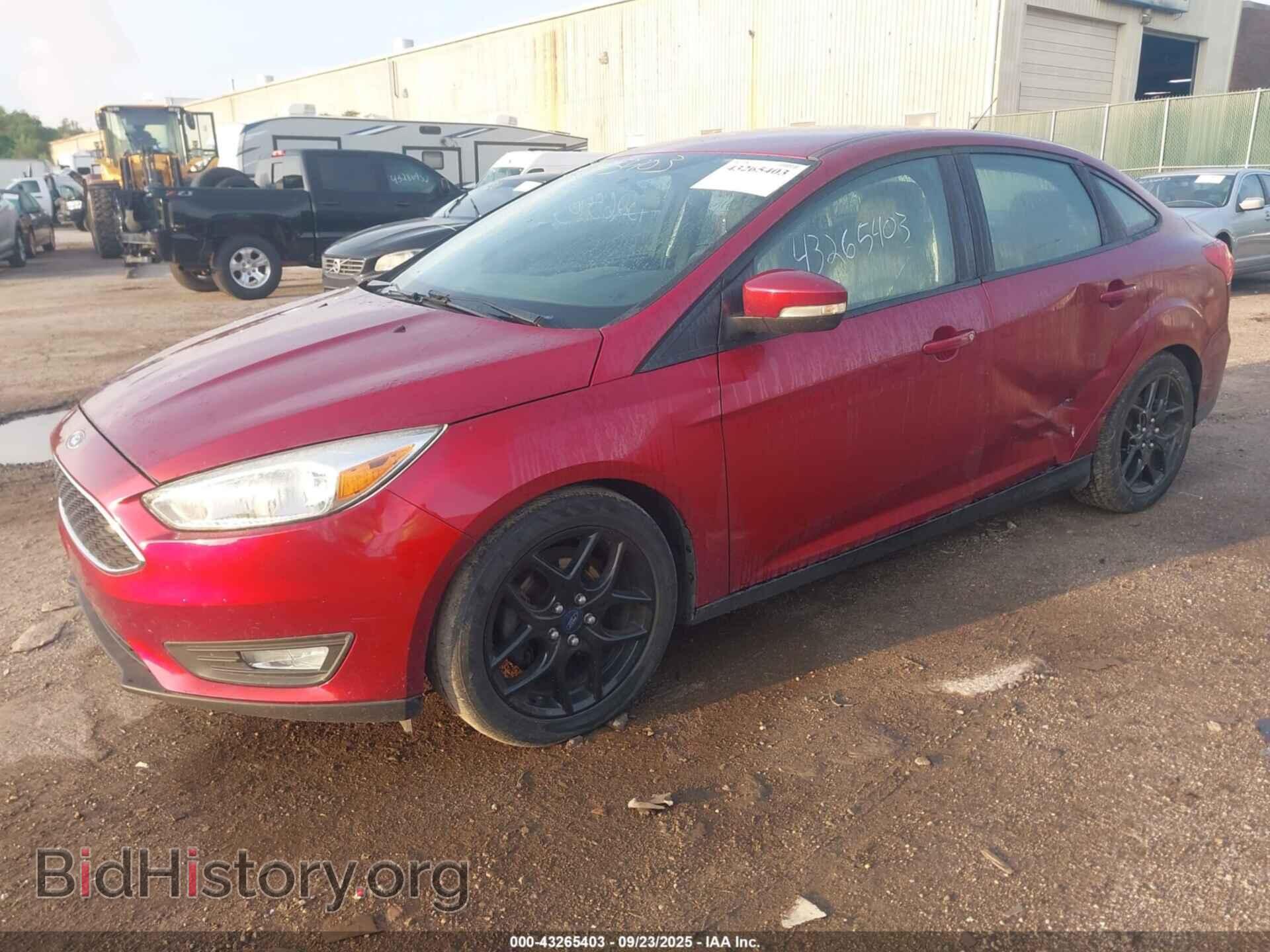 2016 FORD FOCUS - VIN: 1FADP3F2XGL233857 - Фото 2
