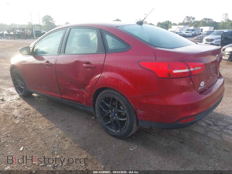 2016 Ford FOCUS (VIN 1FADP3F2XGL233857) — фото 3 из 11