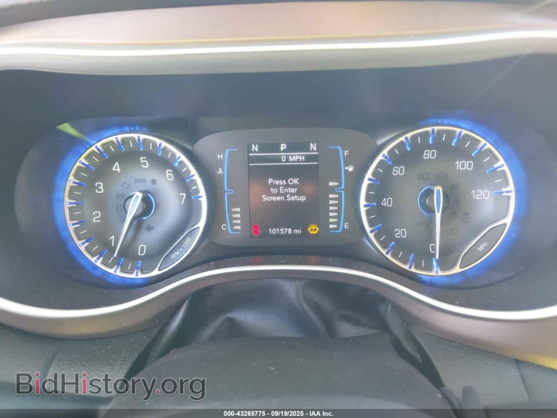 2017 CHRYSLER PACIFICA - VIN: 2C4RC1BG1HR518375 - Фото 7