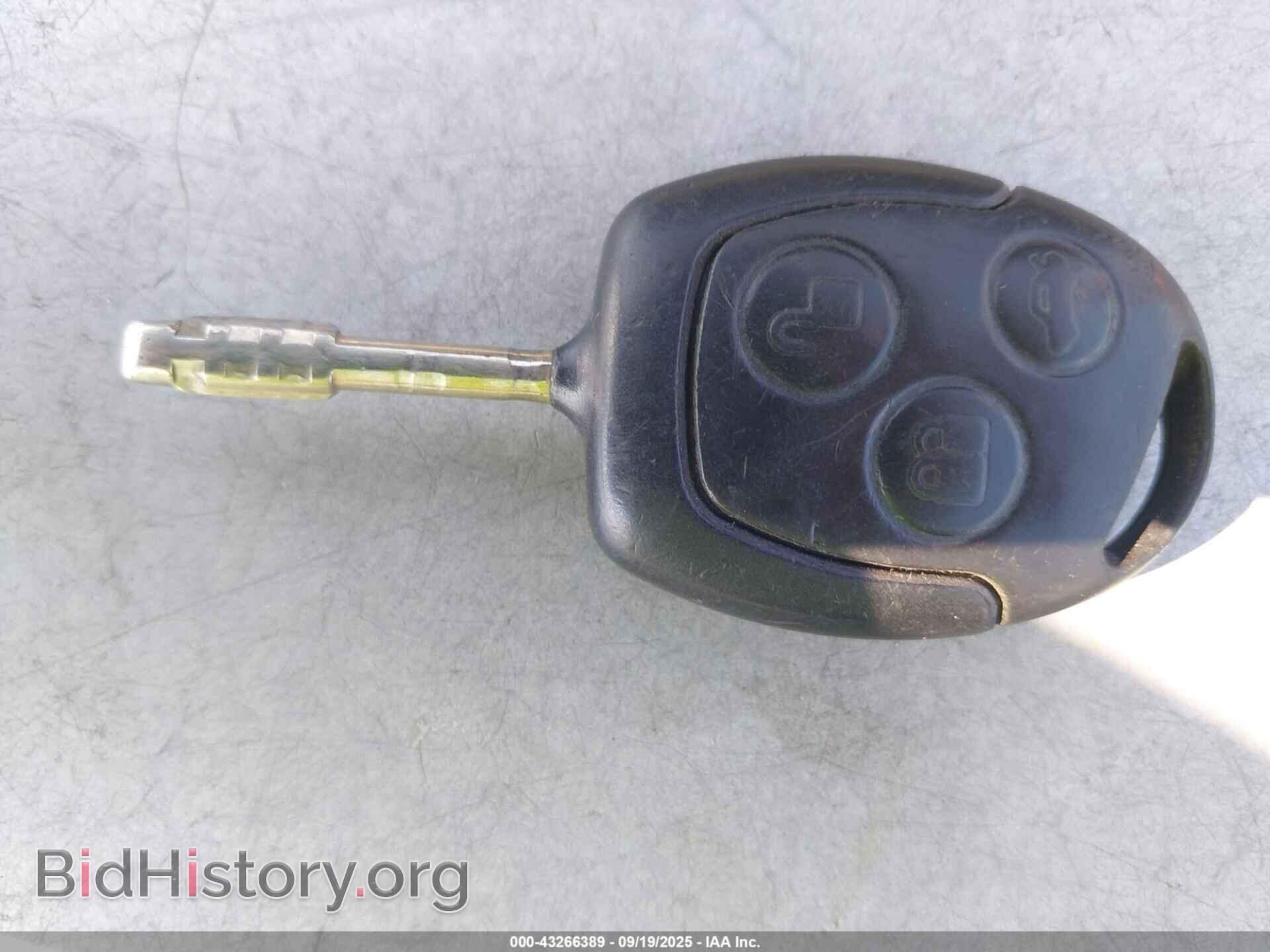 2010 FORD TRANSIT CONNECT - VIN: NM0KS9BN2AT042408 - Фото 11