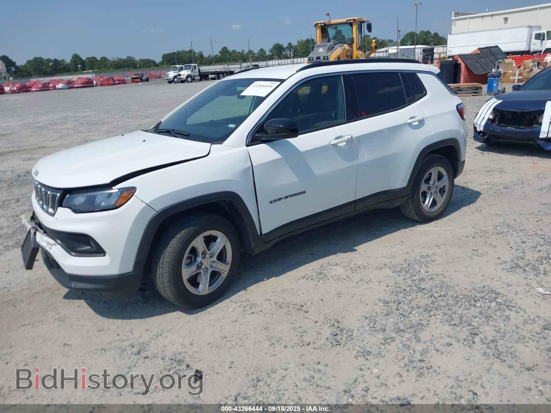 2024 JEEP COMPASS - VIN: 3C4NJDBN1RT606703 - Фото 2