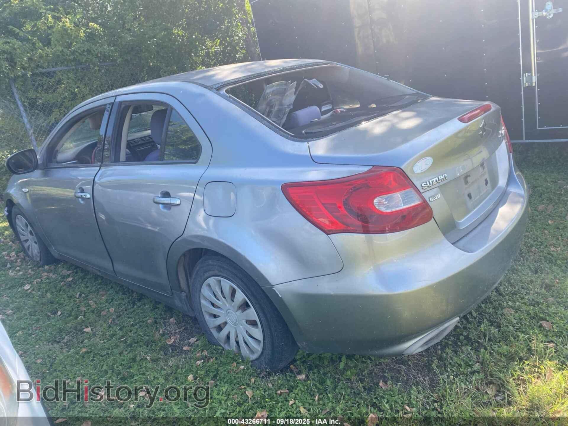 2010 SUZUKI KIZASHI - VIN: JS2RF9A12A6100140 - Фото 3