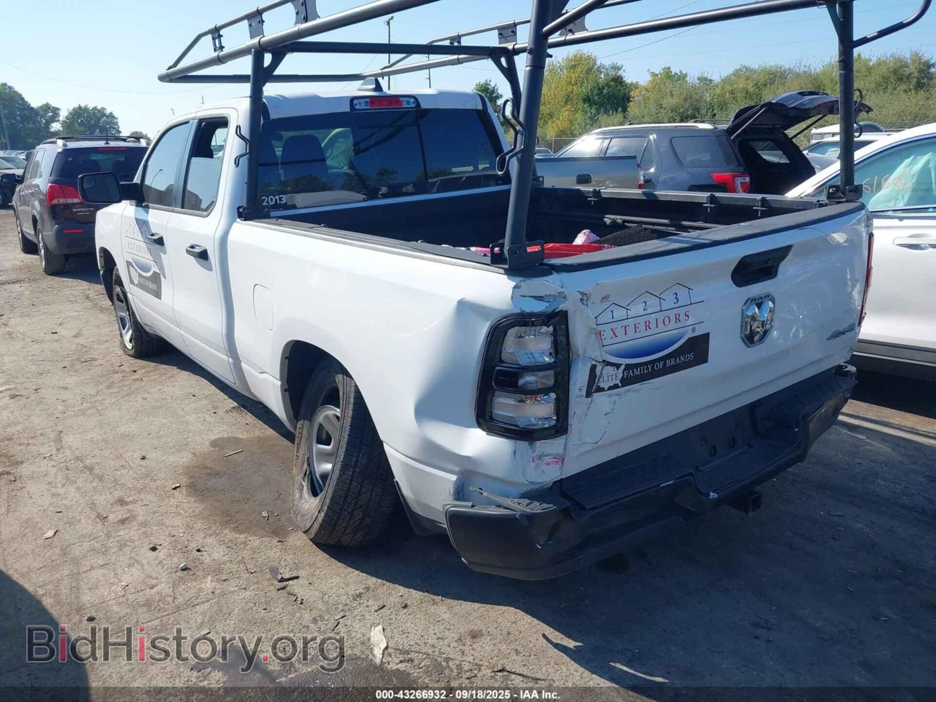 2024 RAM 1500 - VIN: 1C6RRFCG7RN203452 - Фото 3