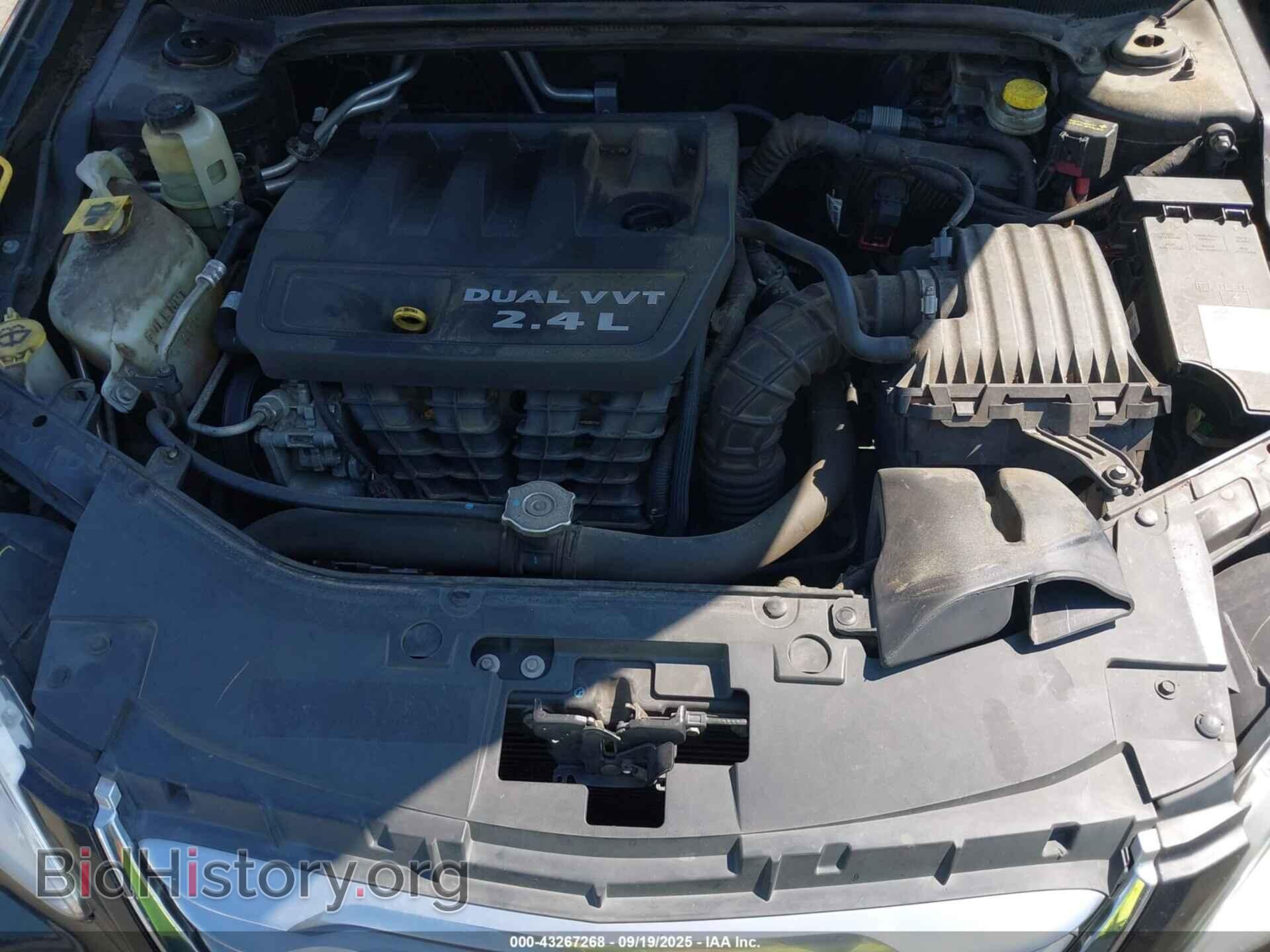 2012 CHRYSLER 200 - VIN: 1C3CCBBB2CN129335 - Фото 10