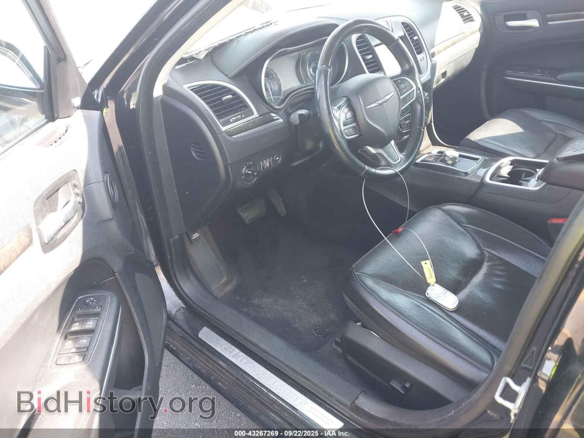 2017 CHRYSLER 300C - VIN: 2C3CCAEG2HH610106 - Фото 5