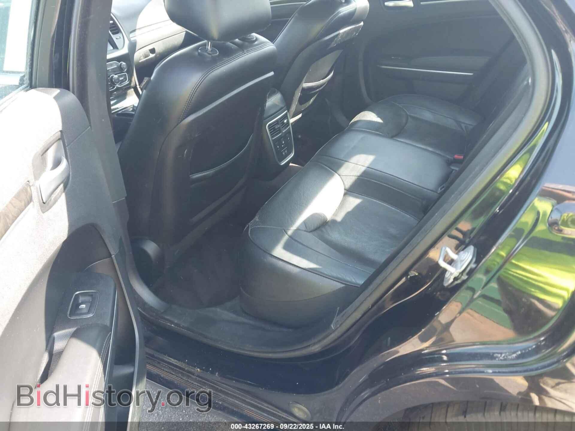 2017 CHRYSLER 300C - VIN: 2C3CCAEG2HH610106 - Фото 8