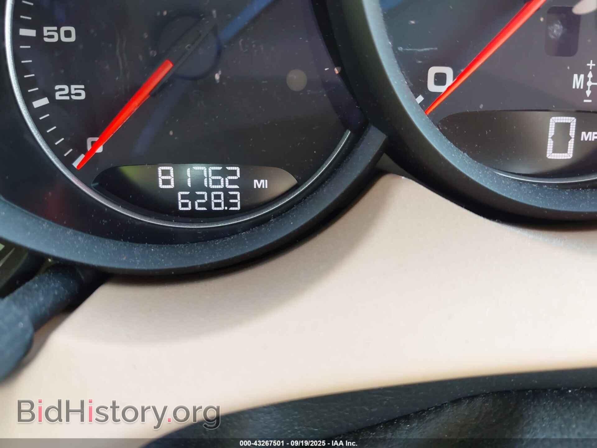 2016 PORSCHE CAYENNE - VIN: WP1AA2A2XGLA00611 - Фото 16
