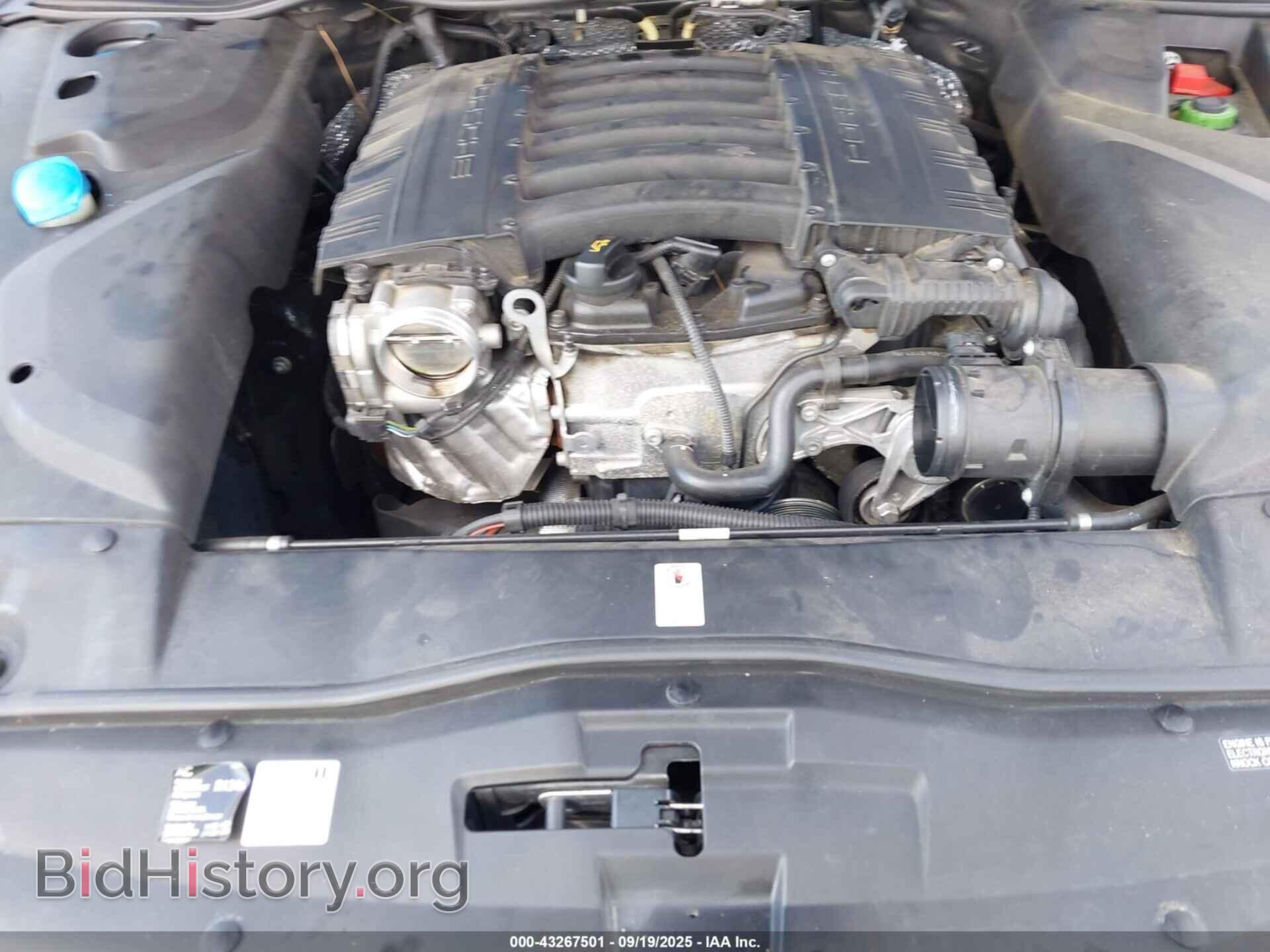 2016 PORSCHE CAYENNE - VIN: WP1AA2A2XGLA00611 - Фото 6