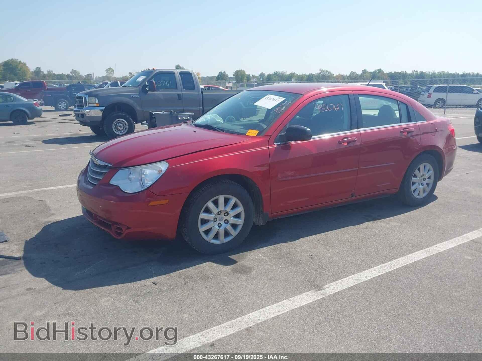 2010 CHRYSLER SEBRING - VIN: 1C3CC4FB6AN144794 - Фото 2