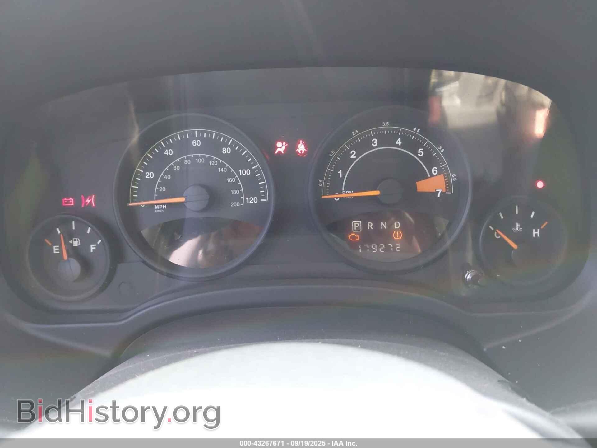2014 JEEP COMPASS - VIN: 1C4NJDBB4ED684012 - Фото 7