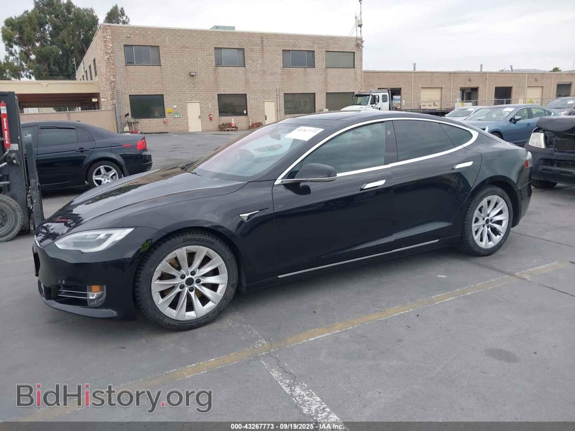 2017 TESLA MODEL S - VIN: 5YJSA1E17HF192897 - Фото 2