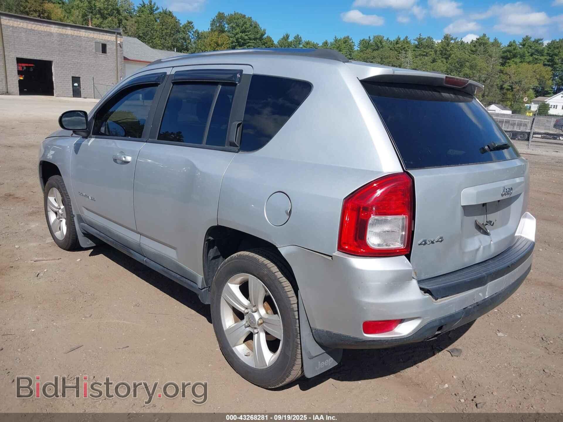 2012 JEEP COMPASS - VIN: 1C4NJDBB9CD506934 - Фото 3