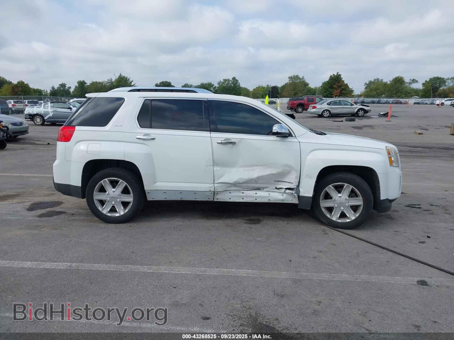 2011 GMC TERRAIN - VIN: 2CTALWEC8B6270920 - Photo 13