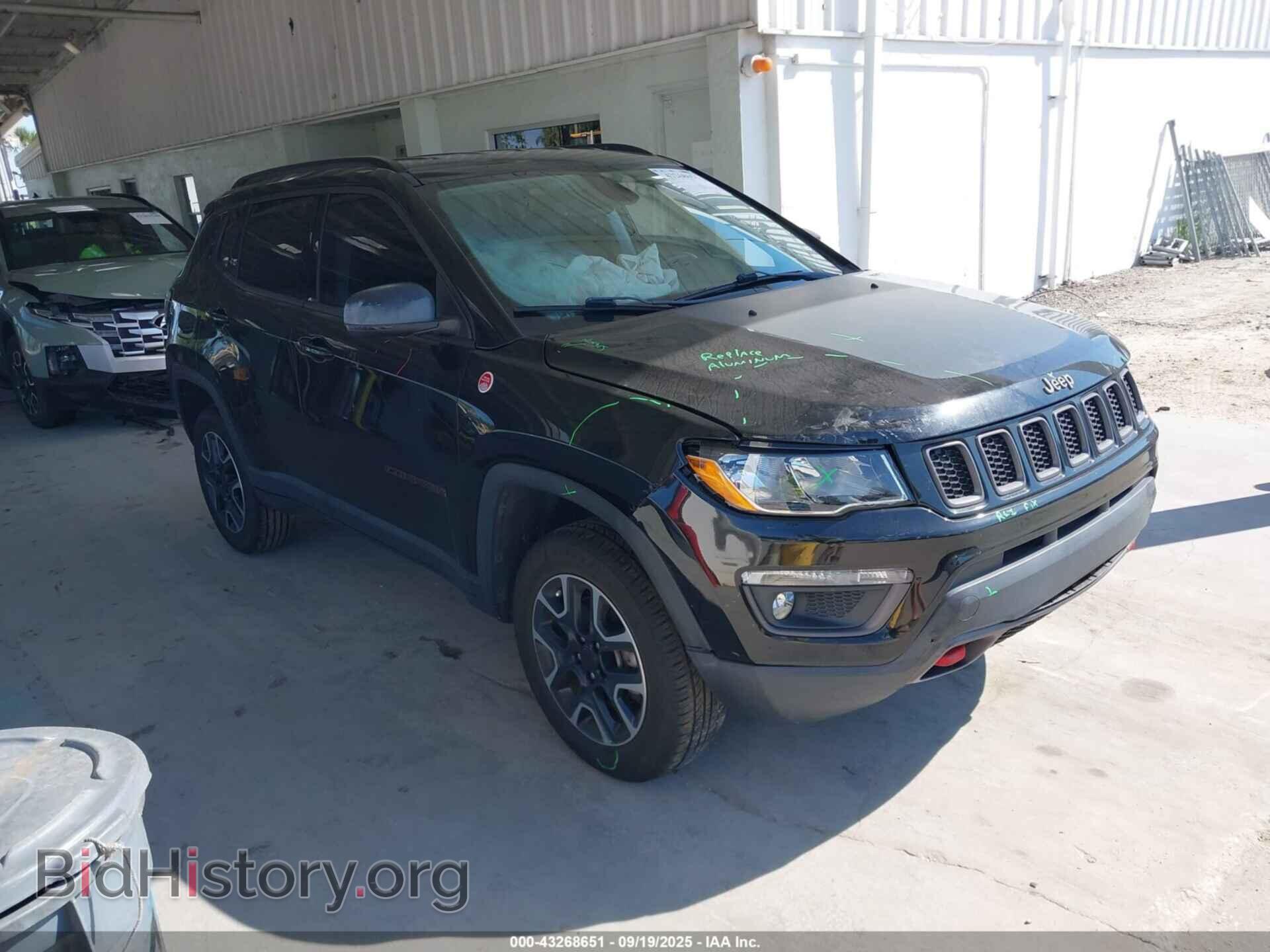 Photo 3C4NJDDB0KT595699 - JEEP COMPASS 2019
