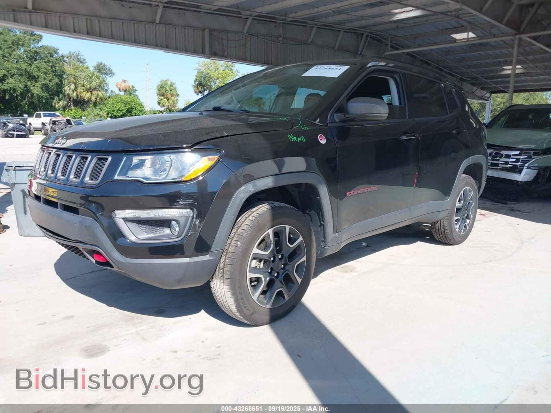2019 JEEP COMPASS - VIN: 3C4NJDDB0KT595699 - Фото 2