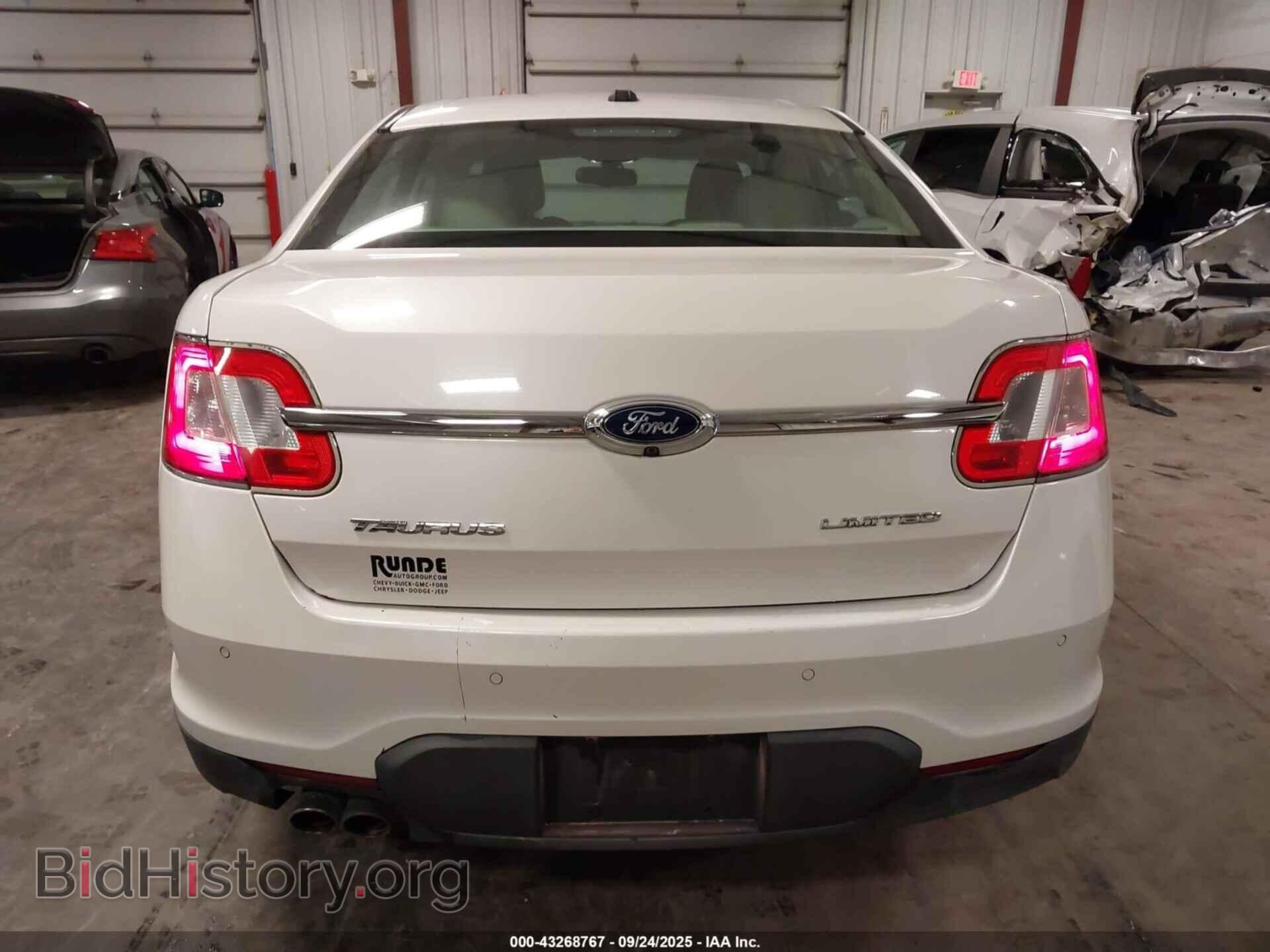 2011 FORD TAURUS - VIN: 1FAHP2FW5BG142088 - Фото 16