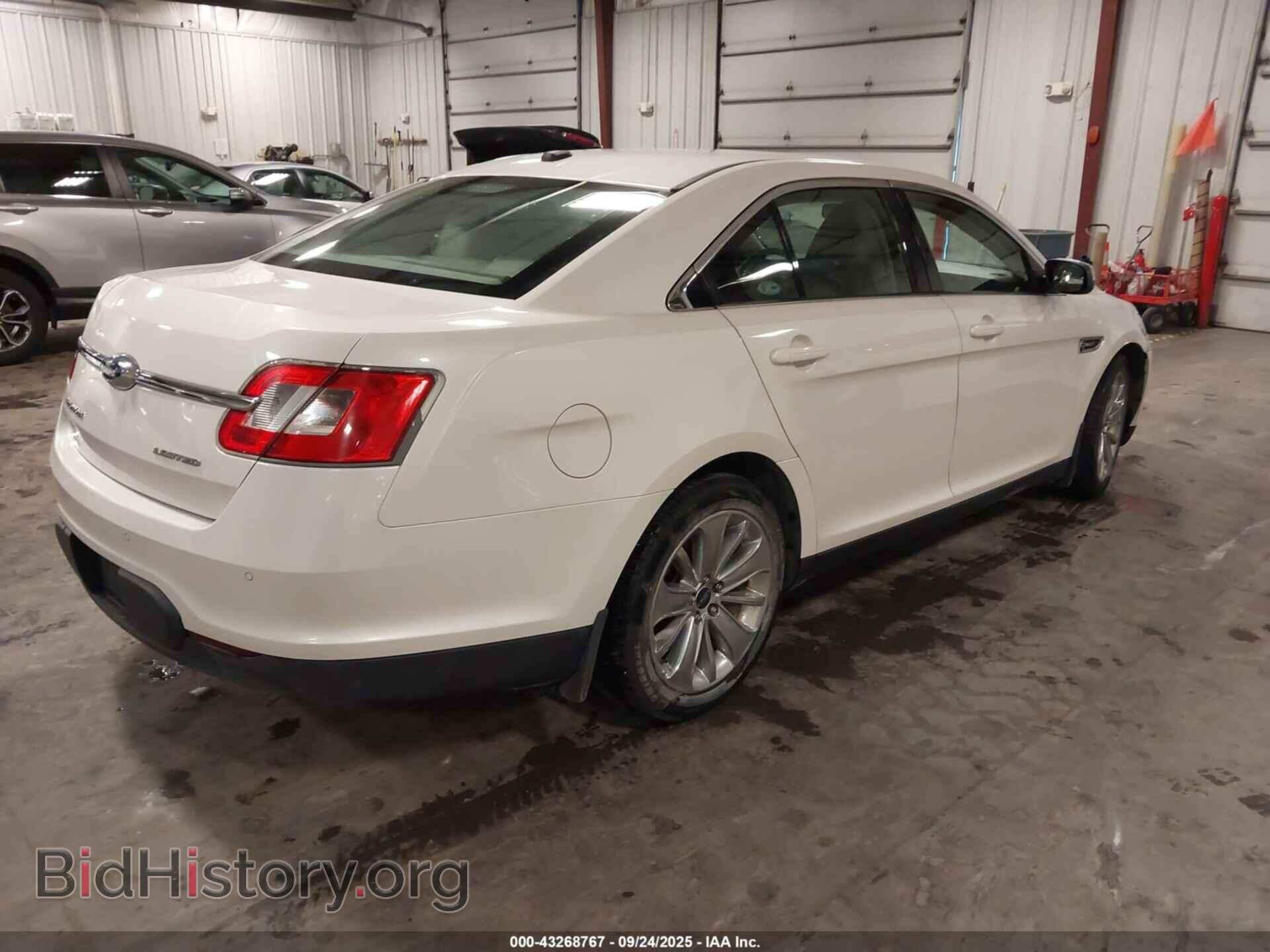 2011 FORD TAURUS - VIN: 1FAHP2FW5BG142088 - Фото 4