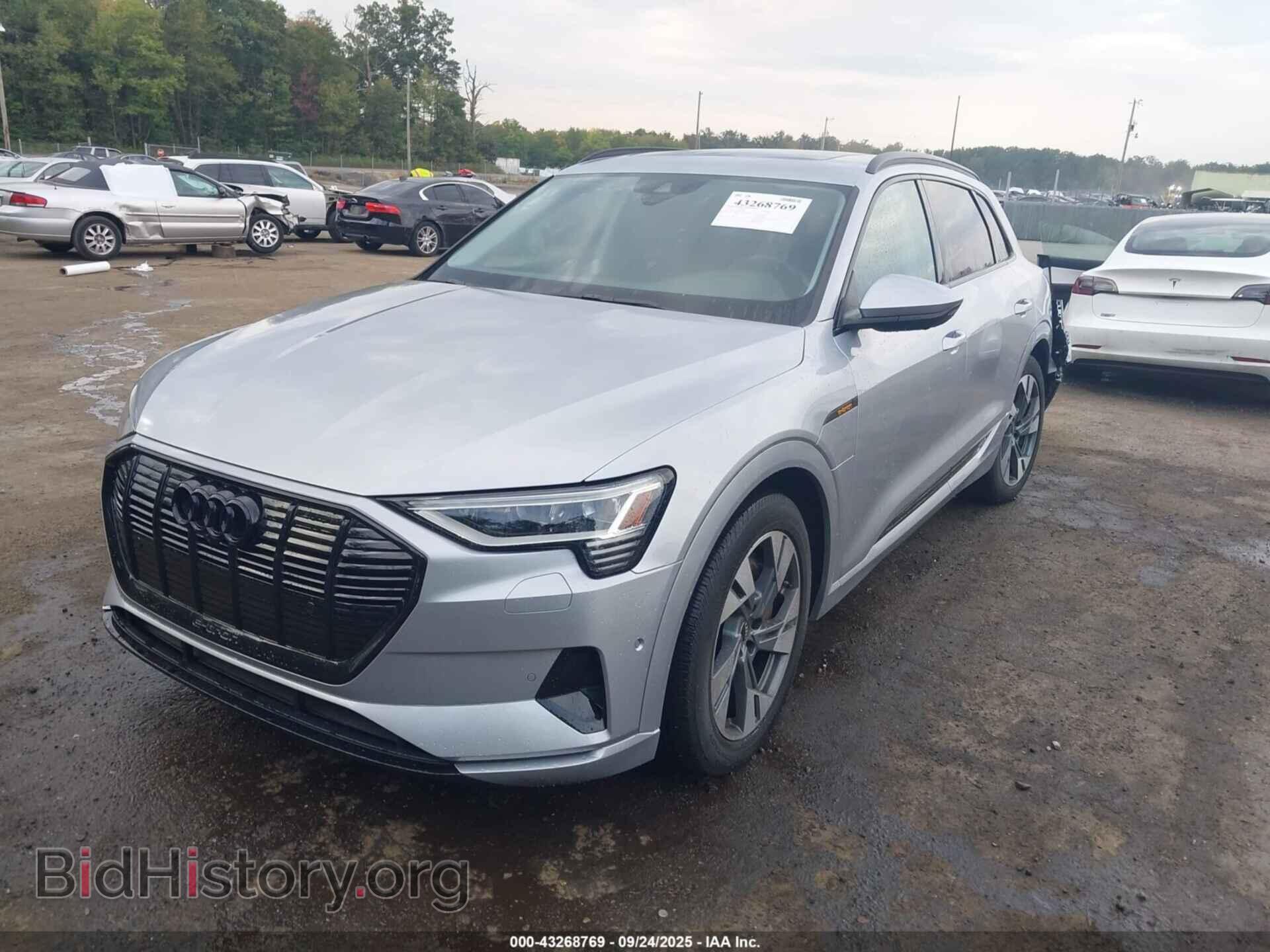 2022 AUDI E-TRON - VIN: WA1AAAGE0NB045633 - Фото 2