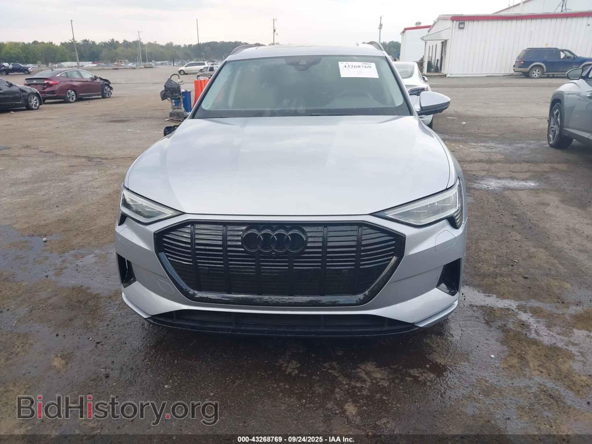 2022 AUDI E-TRON - VIN: WA1AAAGE0NB045633 - Фото 12