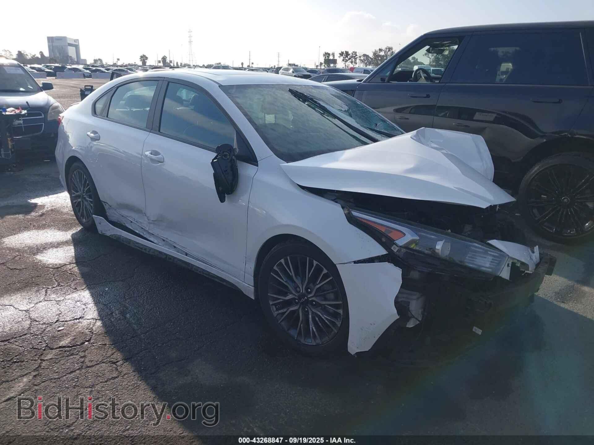 Фотография 3KPF54AD0PE533147 - KIA FORTE 2023
