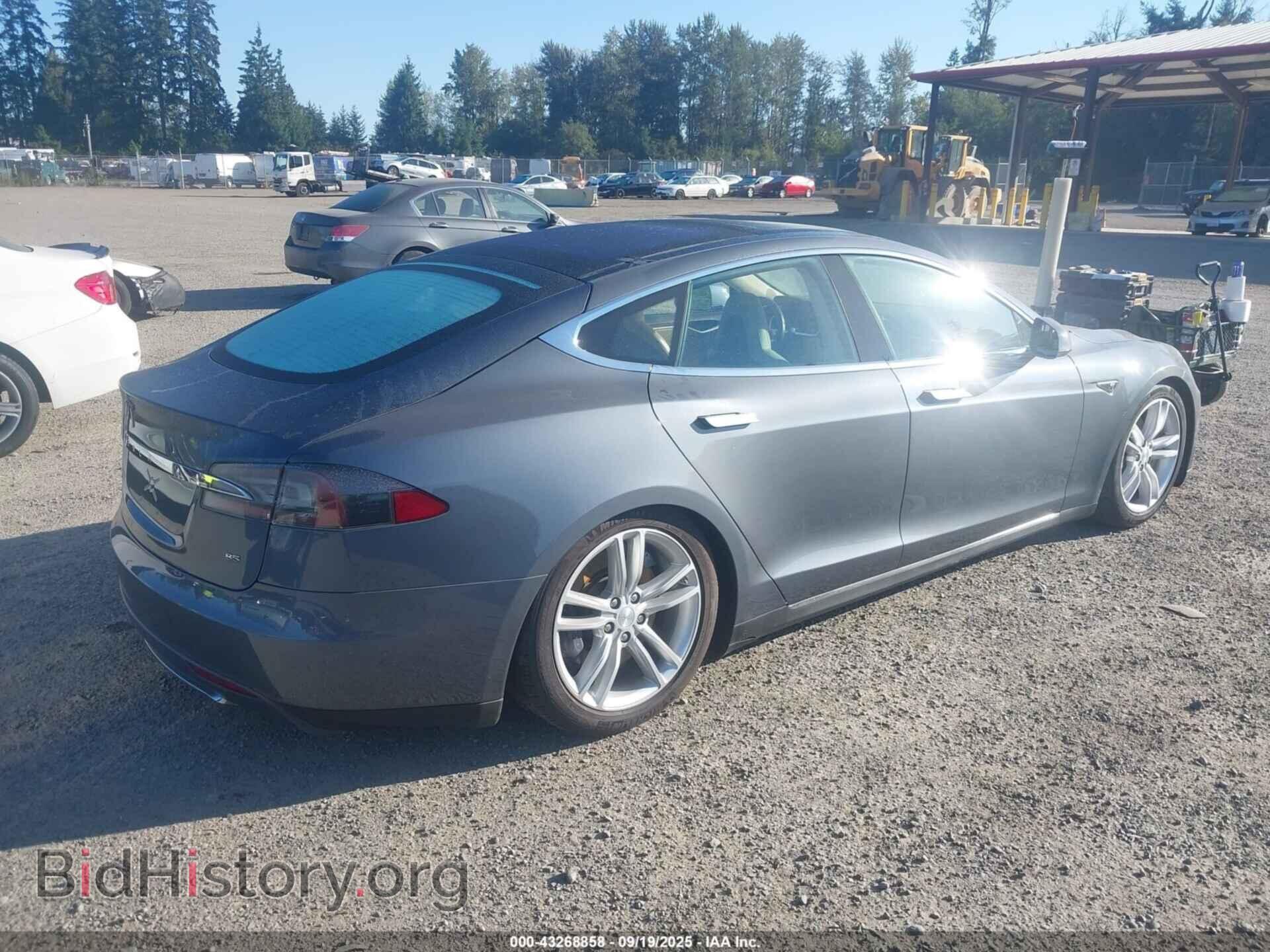 2013 TESLA MODEL S - VIN: 5YJSA1CN7DFP15593 - Photo 4