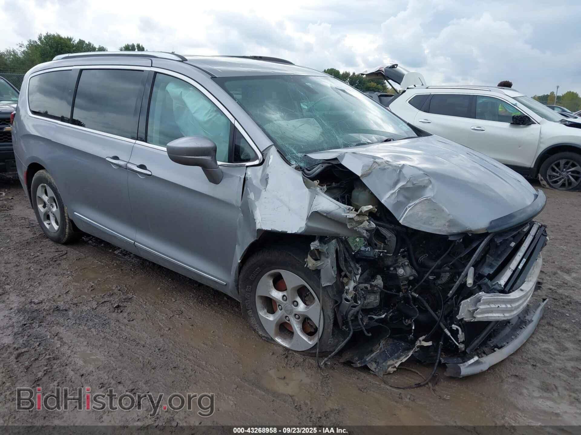 Photo 2C4RC1EGXHR517642 - CHRYSLER PACIFICA 2017