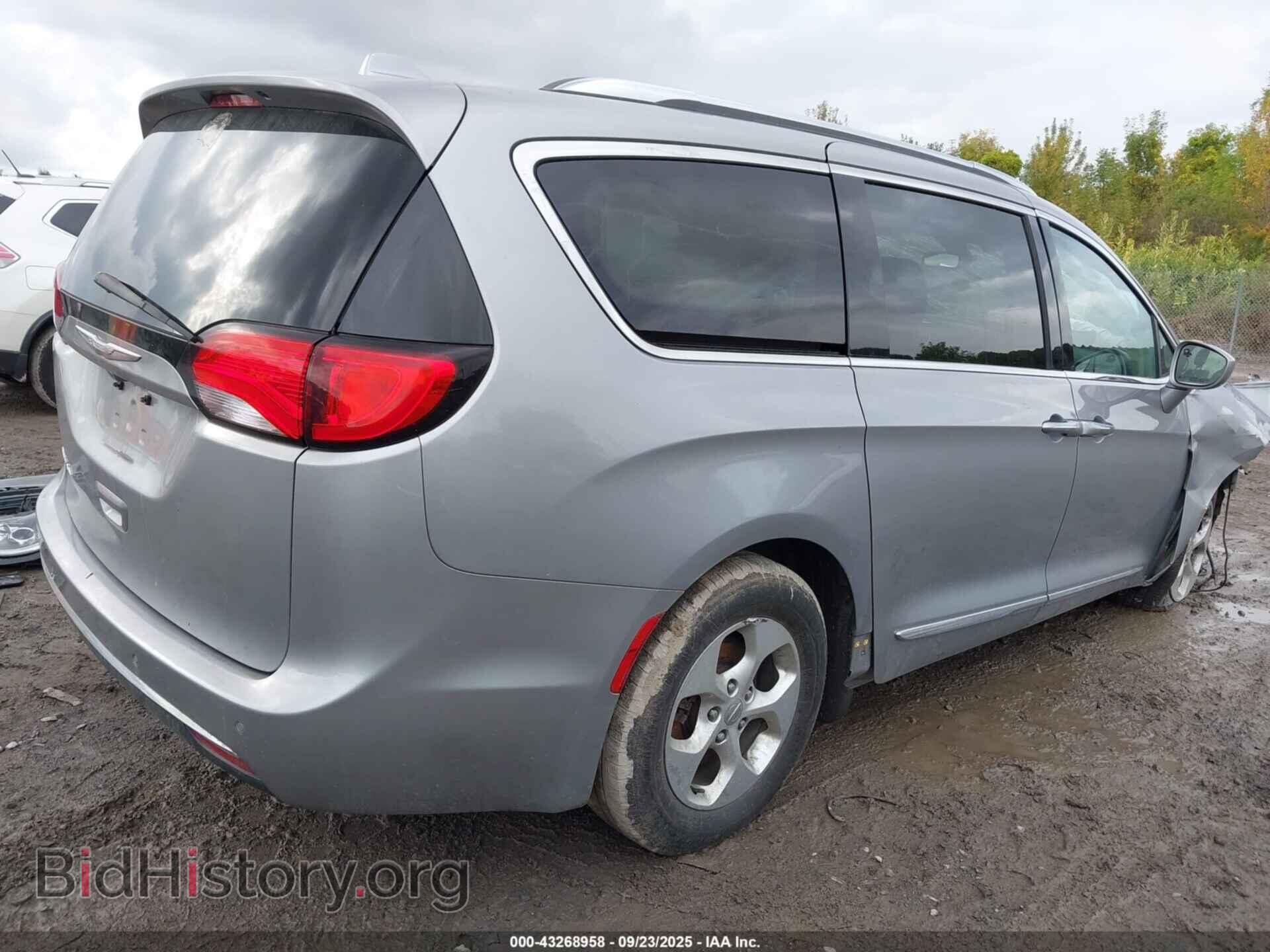 2017 CHRYSLER PACIFICA - VIN: 2C4RC1EGXHR517642 - Фото 4