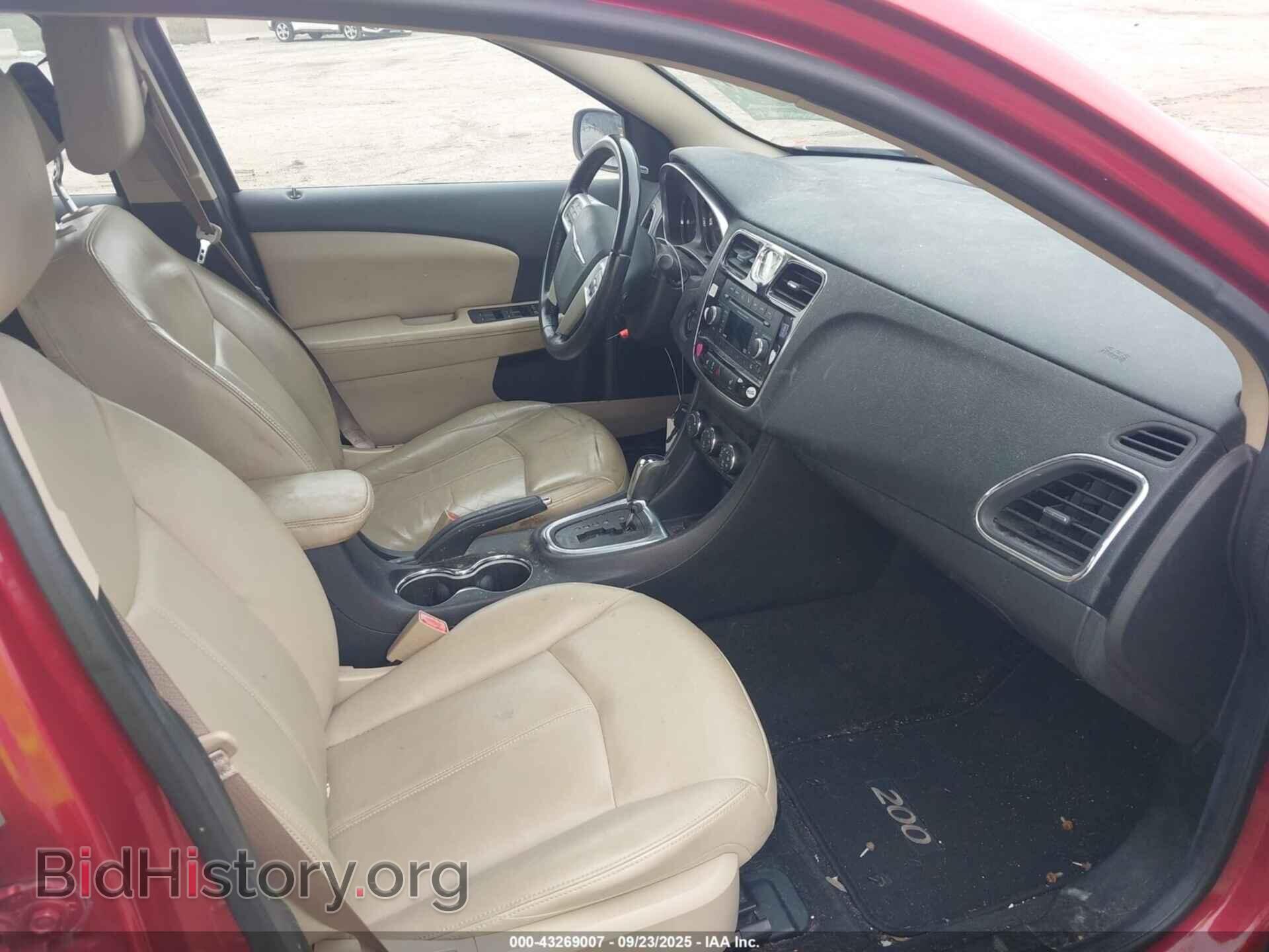 2014 CHRYSLER 200 - VIN: 1C3CCBCGXEN153010 - Фото 5