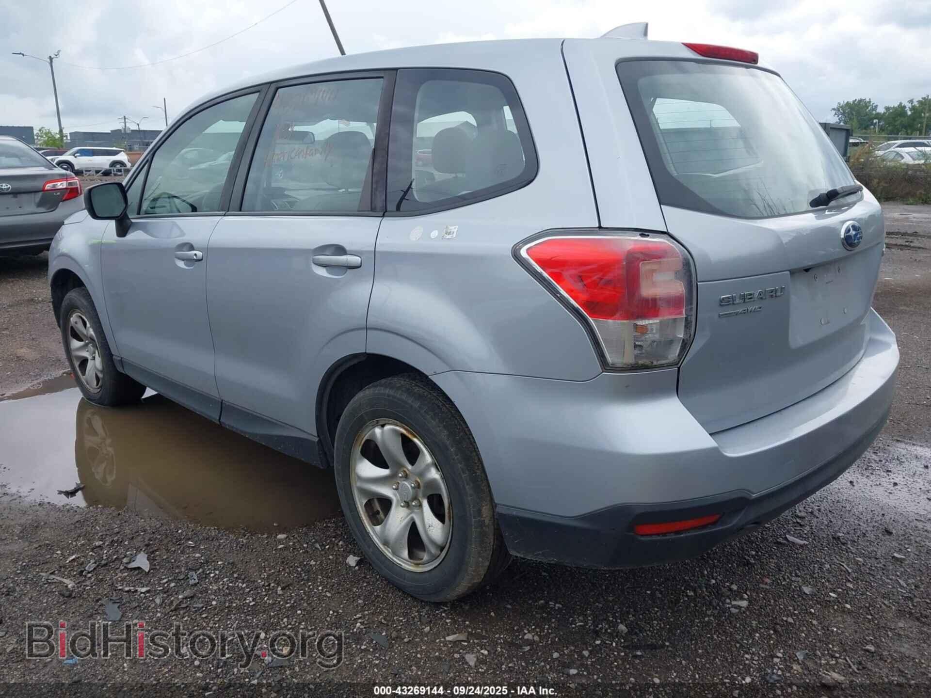 2017 SUBARU FORESTER - VIN: JF2SJAAC8HH463331 - Фото 3