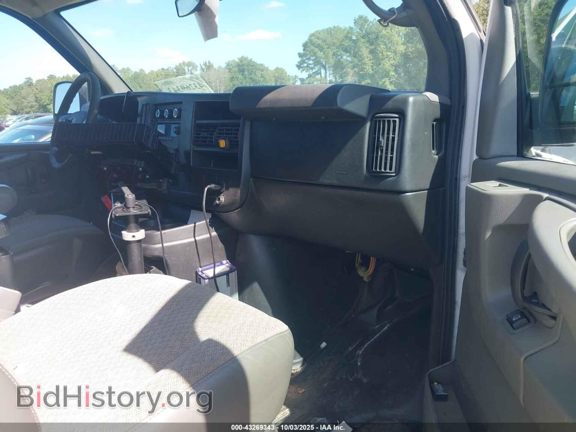 2014 CHEVROLET EXPRESS 2500 - VIN: 1GCWGFCA4E1205092 - Фото 5