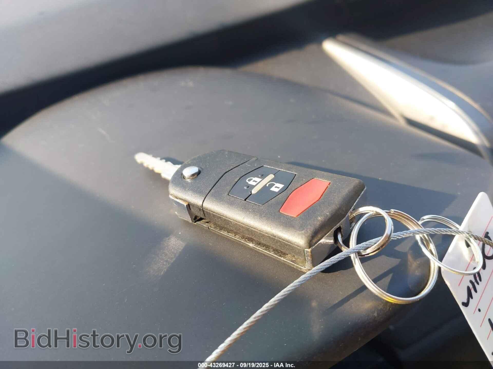 2011 MAZDA CX-7 - VIN: JM3ER2A56B0367853 - Фото 11