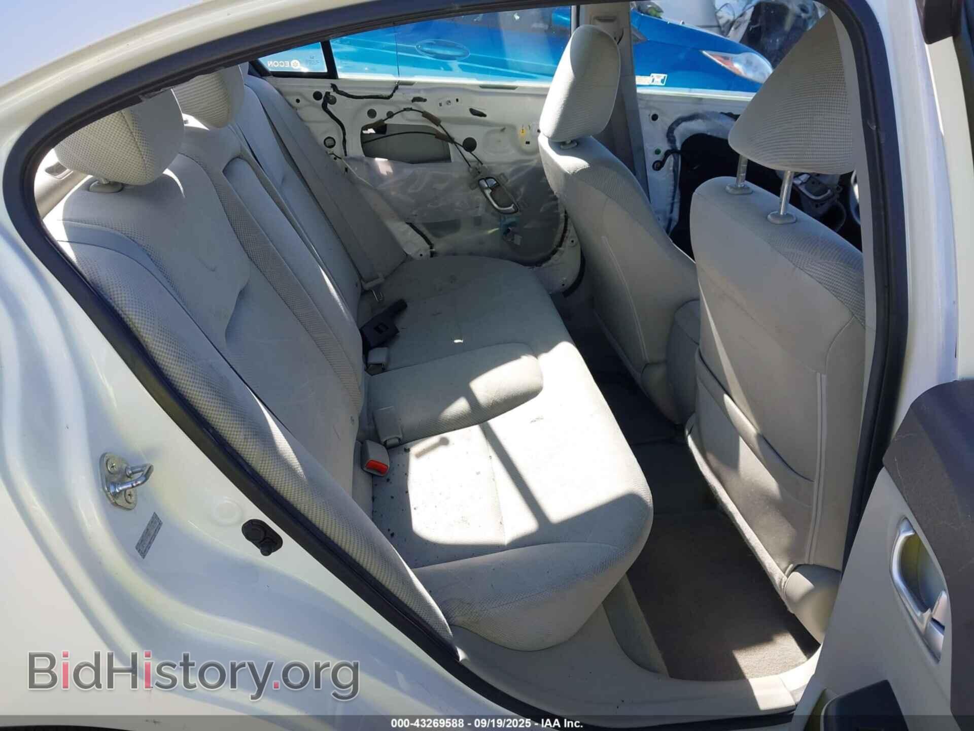 2012 HONDA CIVIC - VIN: 2HGFB2F81CH500795 - Фото 8
