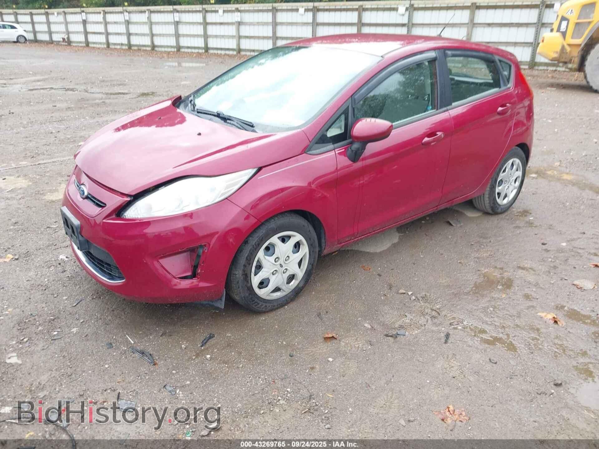 2011 FORD FIESTA - VIN: 3FADP4EJ5BM174173 - Фото 2