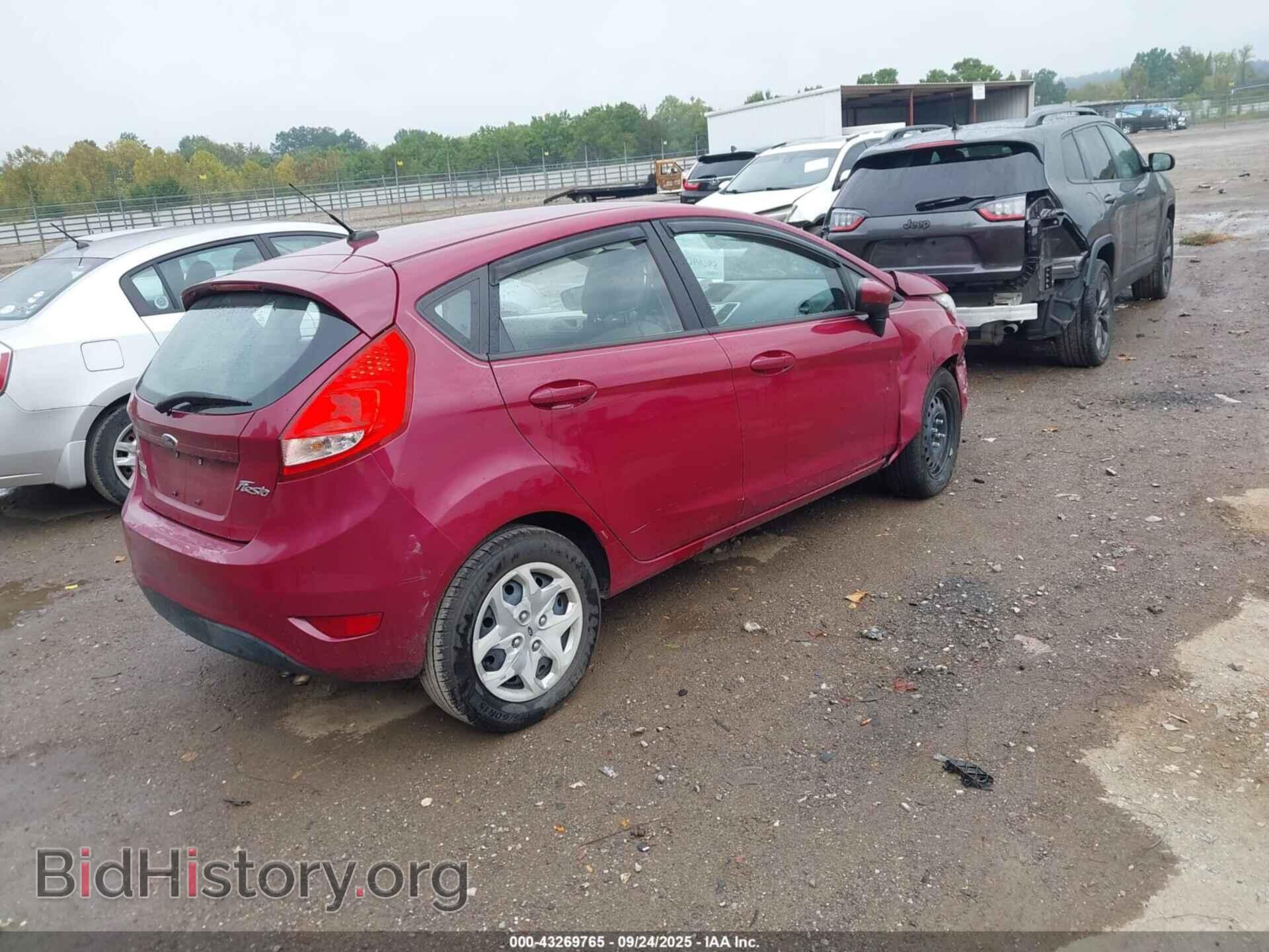 2011 FORD FIESTA - VIN: 3FADP4EJ5BM174173 - Фото 4