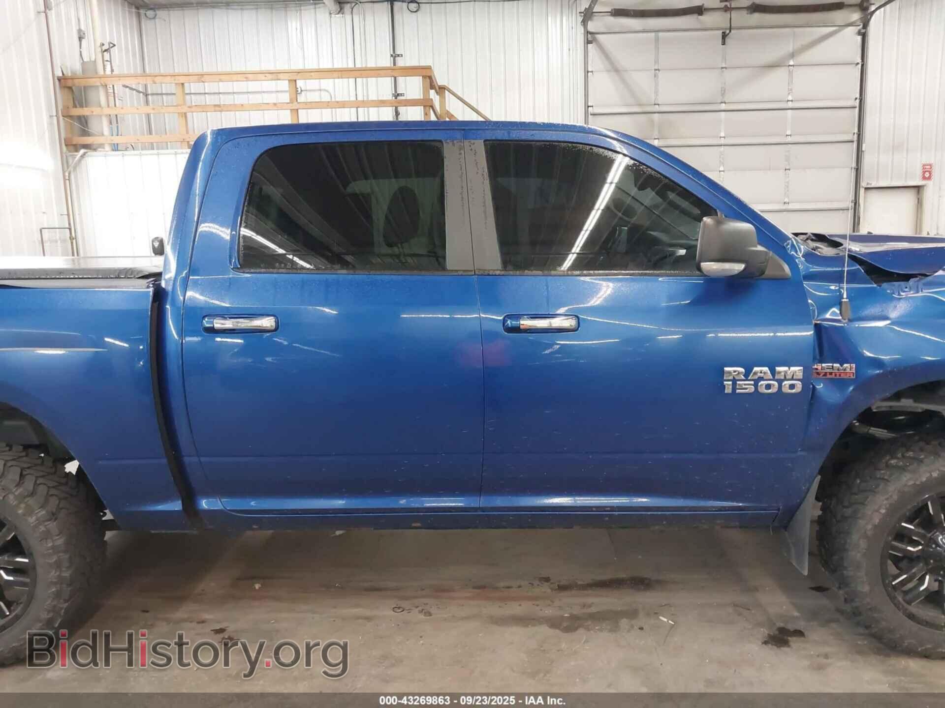 2017 RAM 1500 - VIN: 3C6RR7LT2HG511705 - Фото 13