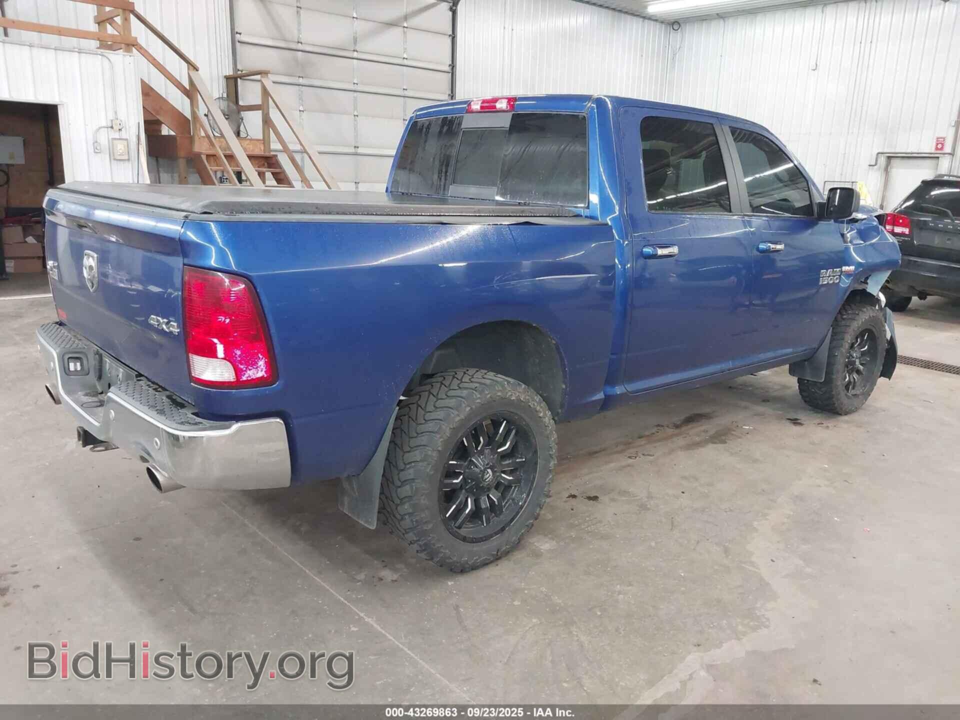 2017 RAM 1500 - VIN: 3C6RR7LT2HG511705 - Фото 4