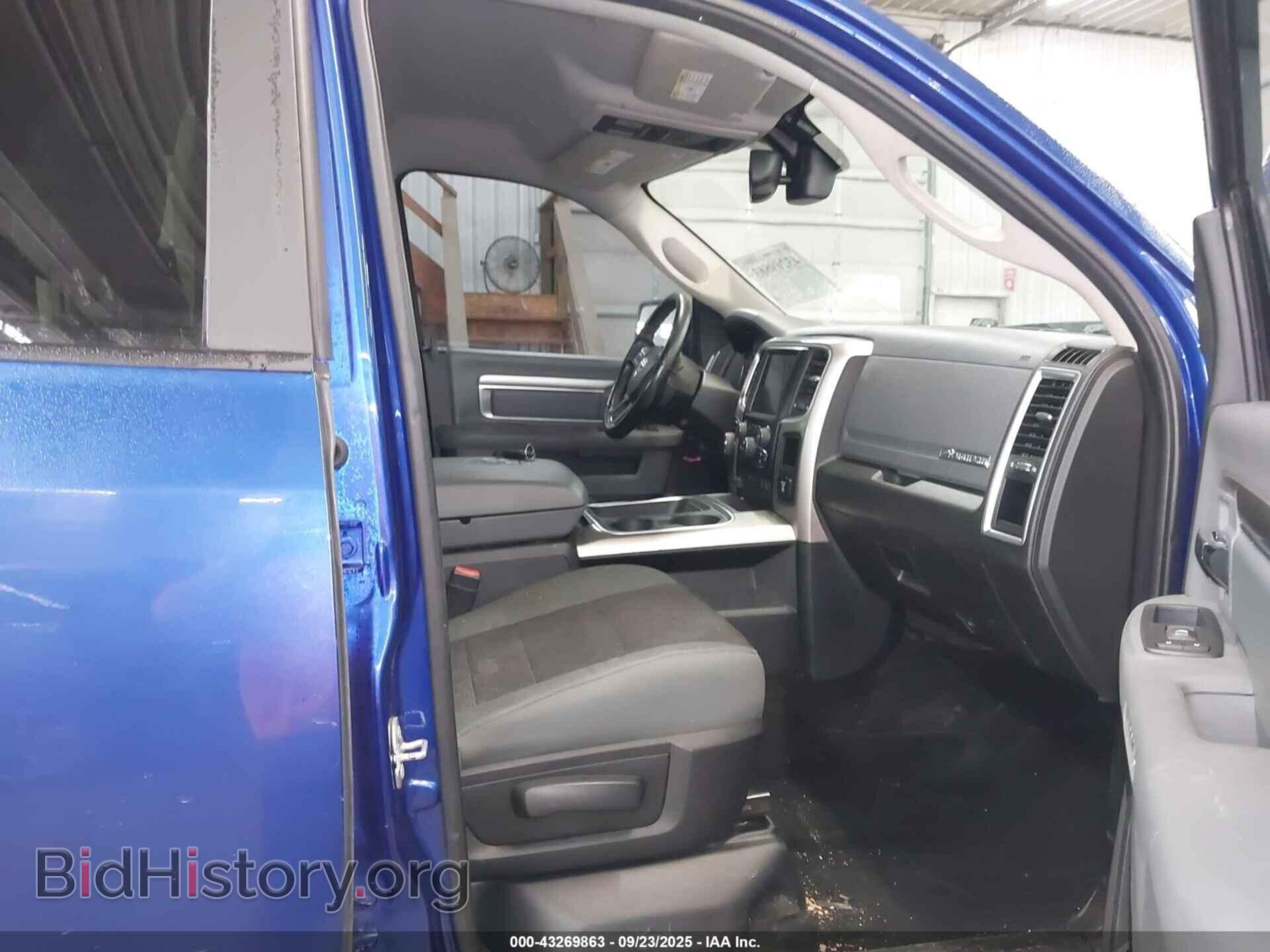 2017 RAM 1500 - VIN: 3C6RR7LT2HG511705 - Фото 5