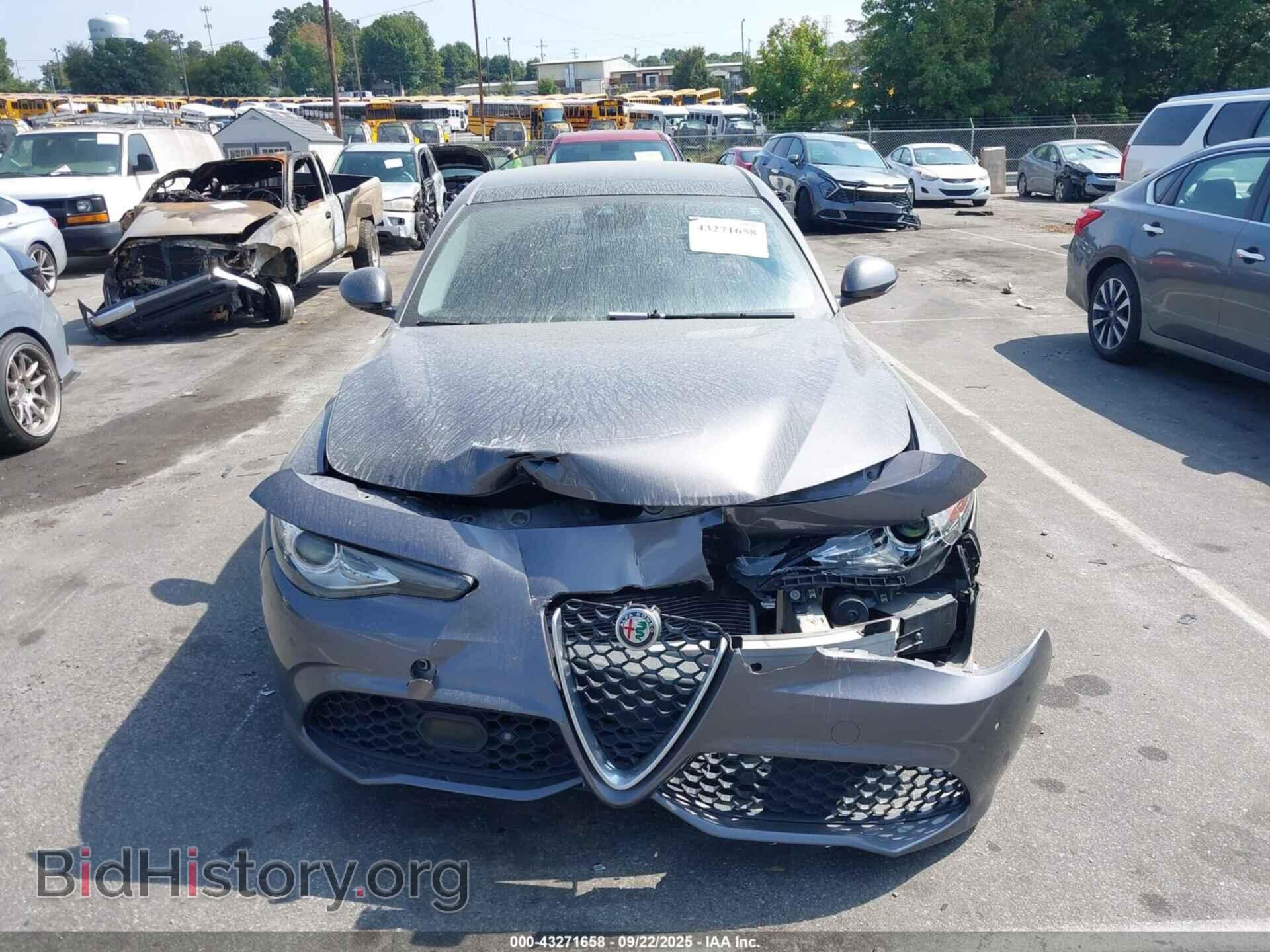 2017 ALFA ROMEO GIULIA - VIN: ZARFAECN2H7552362 - Фото 12