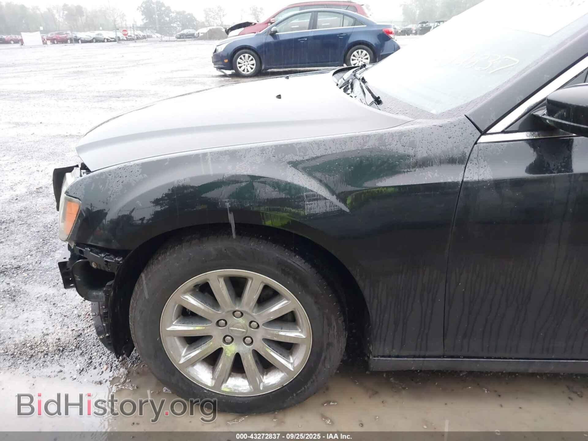 2014 CHRYSLER 300 - VIN: 2C3CCAAG9EH286685 - Фото 18