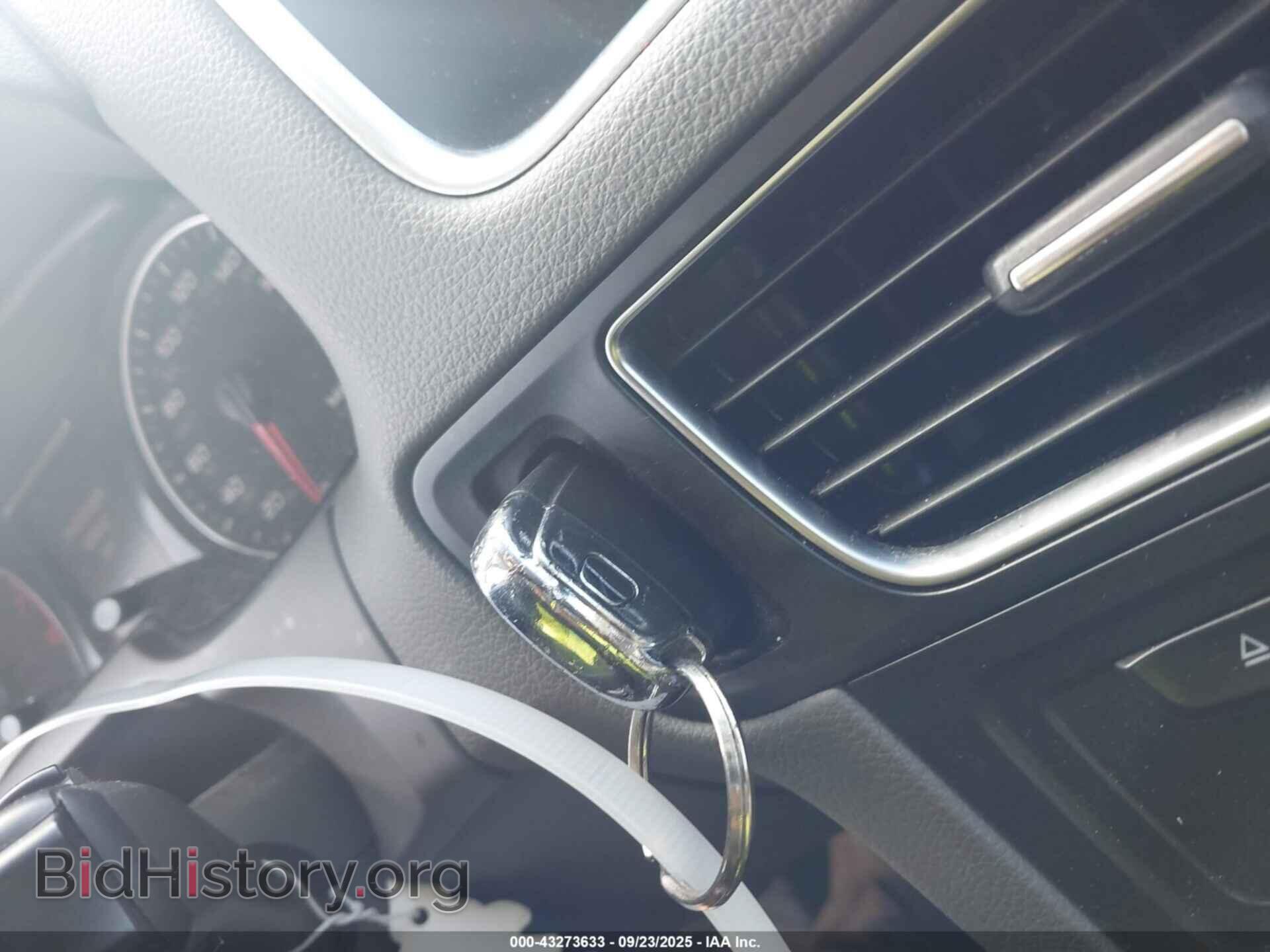2011 AUDI Q5 - VIN: WA1LFAFP2BA104860 - Фото 11