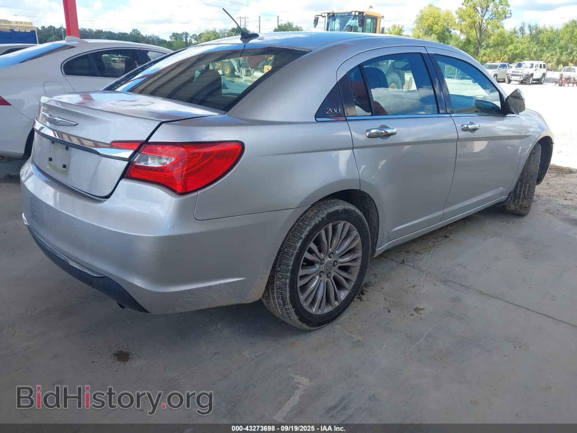 2012 CHRYSLER 200 - VIN: 1C3CCBCB6CN197247 - Фото 4