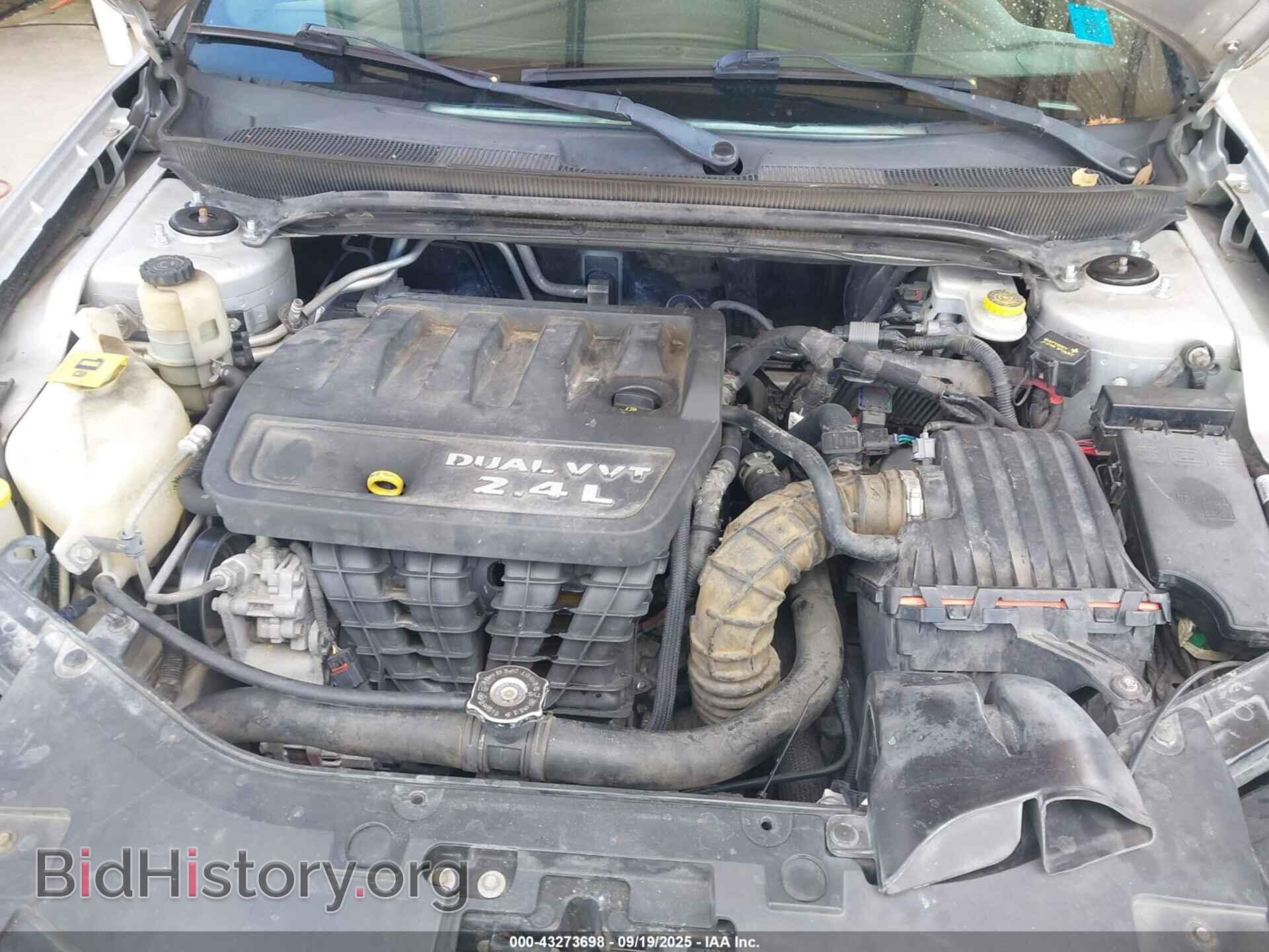 2012 CHRYSLER 200 - VIN: 1C3CCBCB6CN197247 - Фото 10