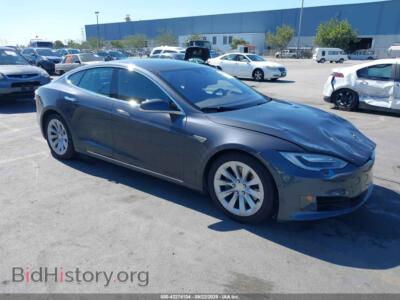 2016 Tesla MODEL S, серый — VIN 5YJSA1E2XGF148724, IAAI