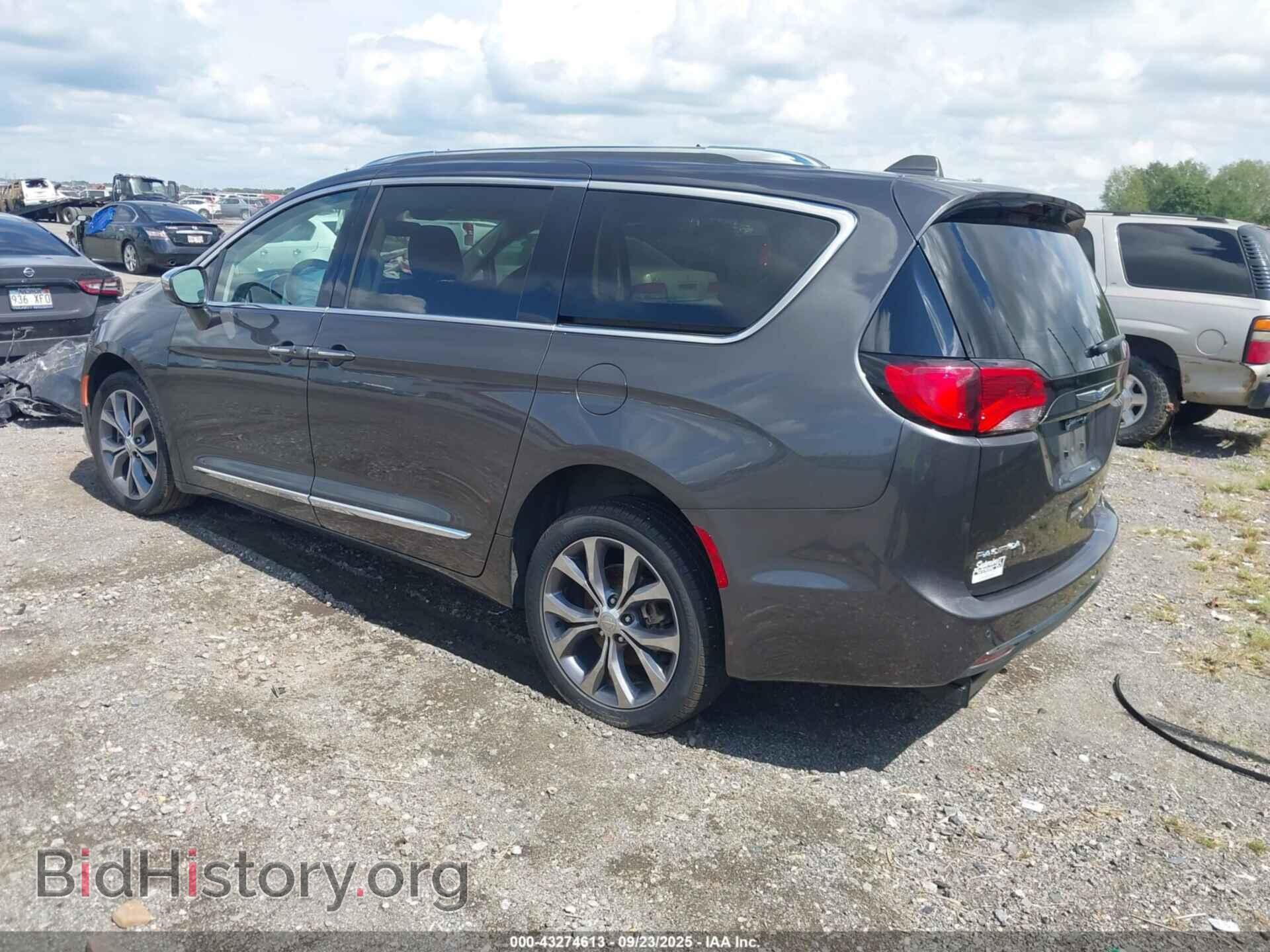 2020 CHRYSLER PACIFICA - VIN: 2C4RC1GG0LR237928 - Фото 3