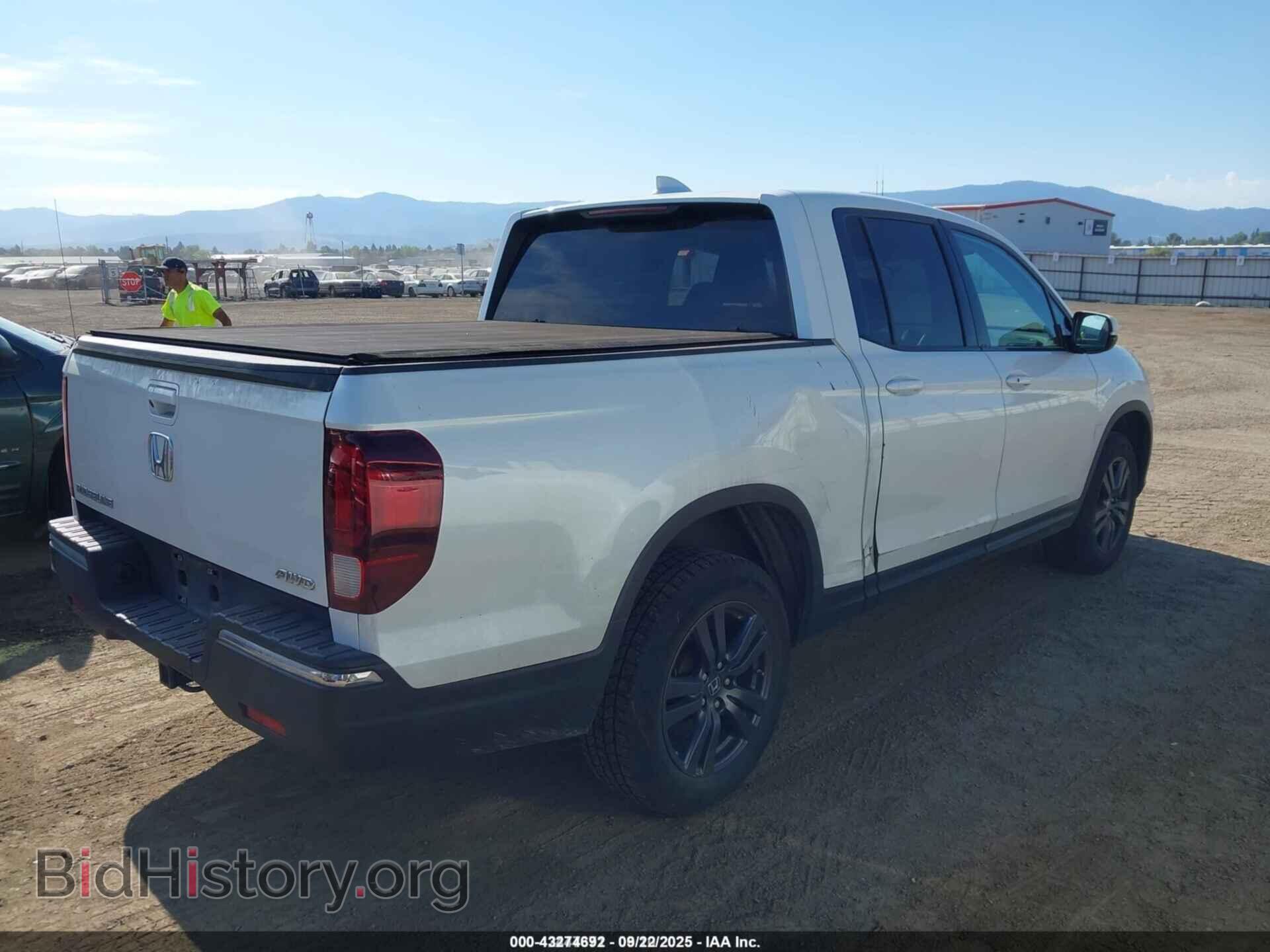 2019 HONDA RIDGELINE - VIN: 5FPYK3F14KB045761 - Фото 4